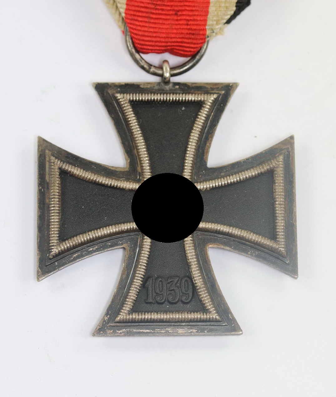 Eisernes Kreuz 2. Klasse 1939, Hst. 6. (Fritz Zimmermann, Stuttgart) (1) Eisernes Kreuz 2. Klasse 1939, Hst. 6. (Fritz Zimmermann, Stuttgart) – Bild 1