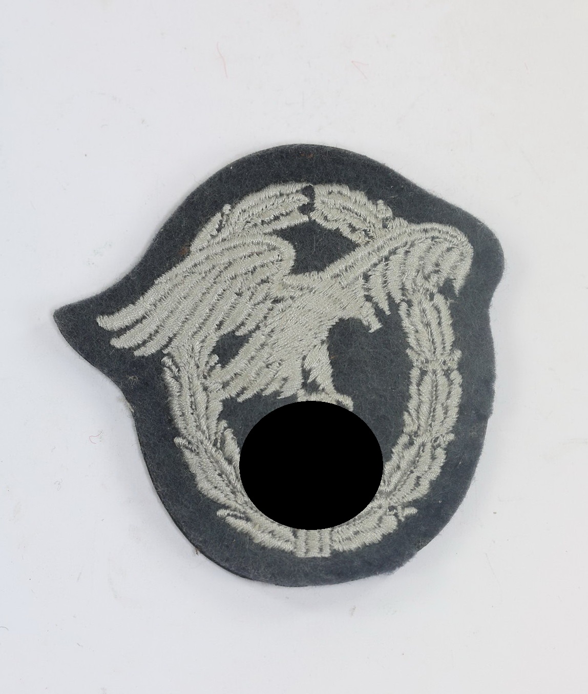 Luftwaffe, Beobachterabzeichen, gestickte und gefütterte Variante (1) Luftwaffe, Beobachterabzeichen, gestickte und gefütterte Variante – Bild 1