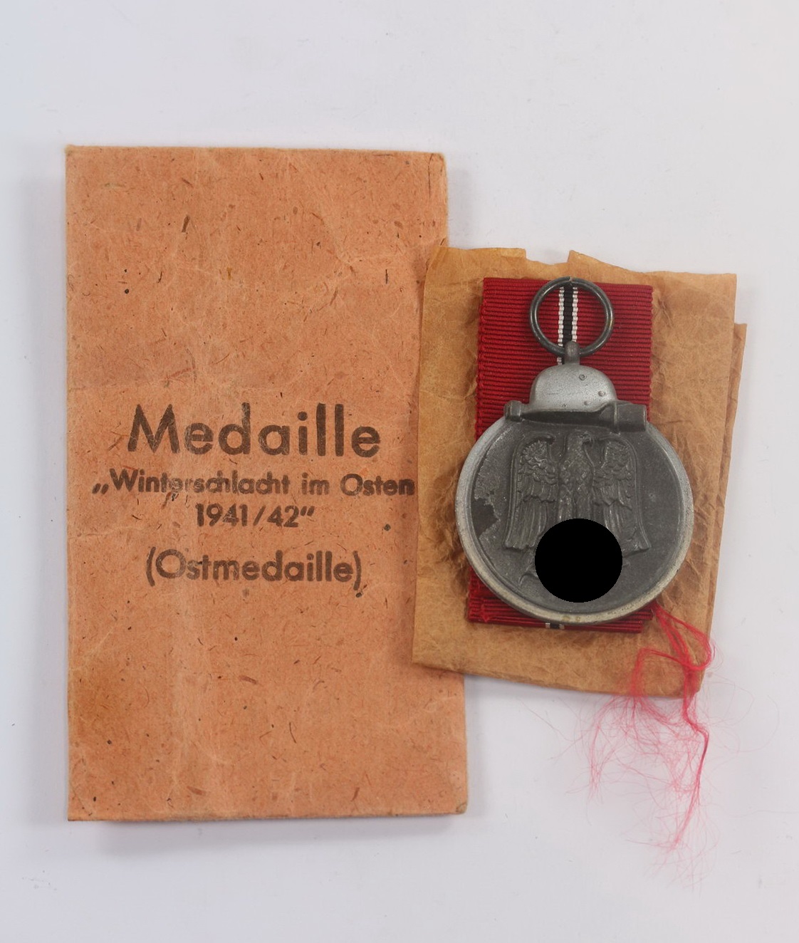 Ostmedaille, Hst. 6. , in Verleihungstüte Fritz Zimmermann Stuttgart (1) Ostmedaille, Hst. 6. , in Verleihungstüte Fritz Zimmermann Stuttgart – Bild 1