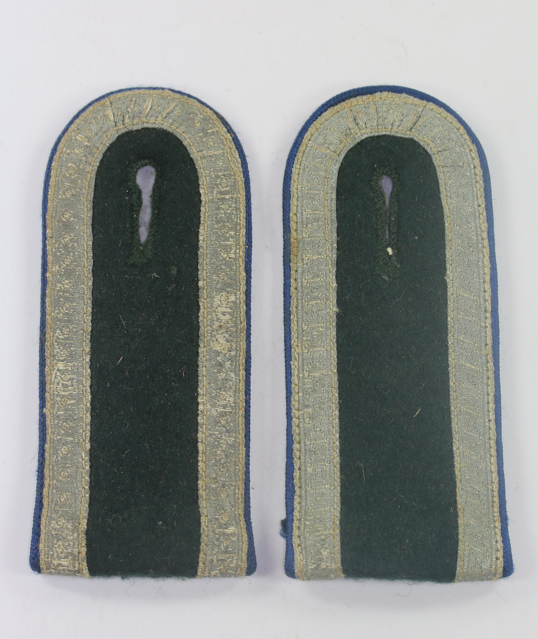 Wehrmacht Heer, Paar Schulterklappen Unteroffizier der Sanitätstruppe (1) Wehrmacht Heer, Paar Schulterklappen Unteroffizier der Sanitätstruppe – Bild 1