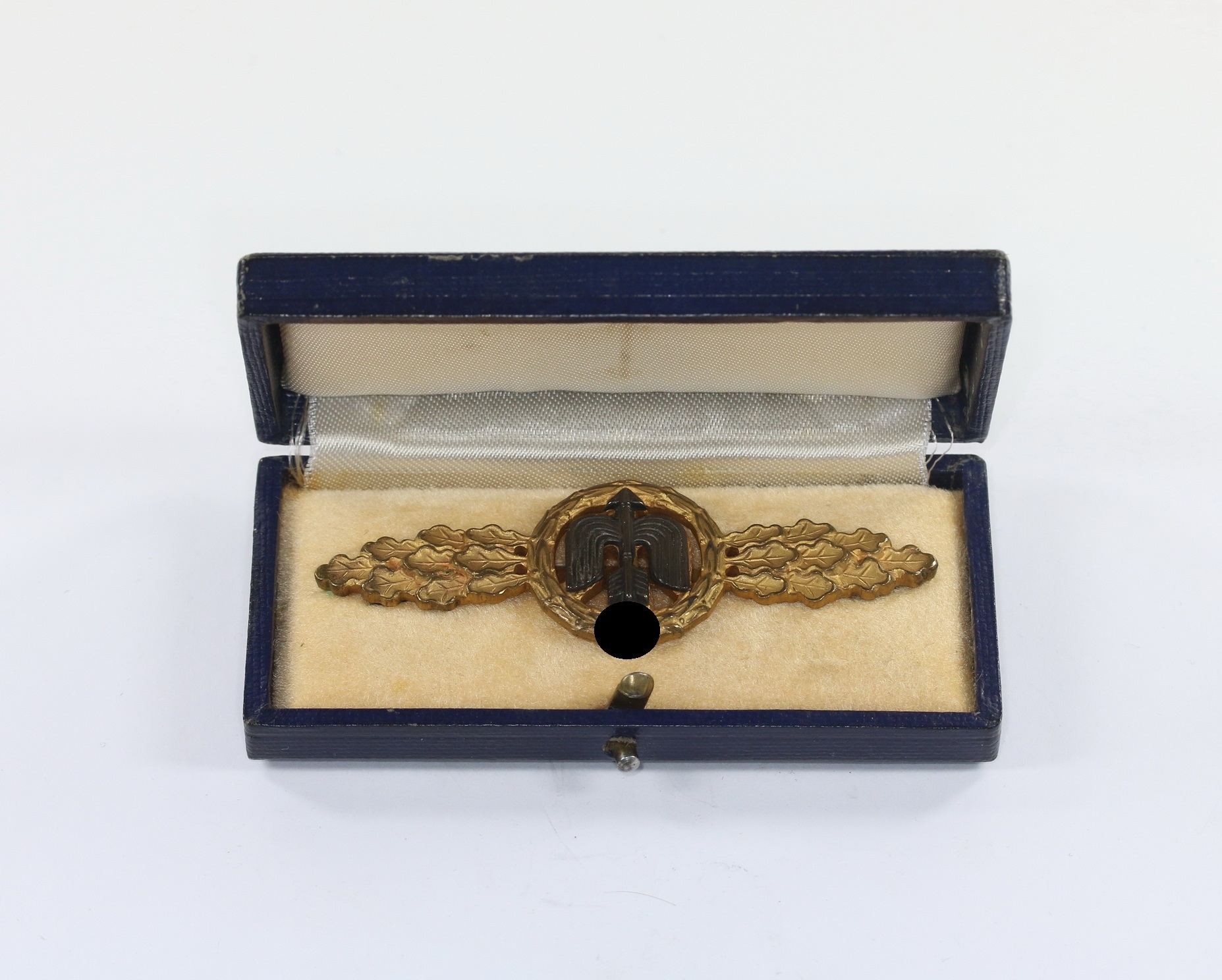Cased Gold Operational Flight Clasp for Fighter.  – Bild 1