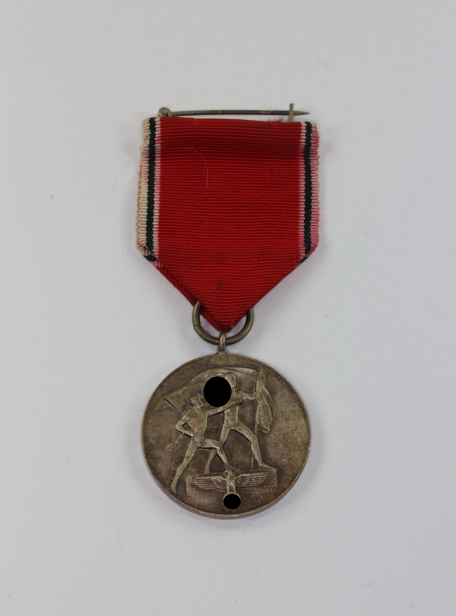 Annexation of Austria Medal (13. März 1938). – Bild 1