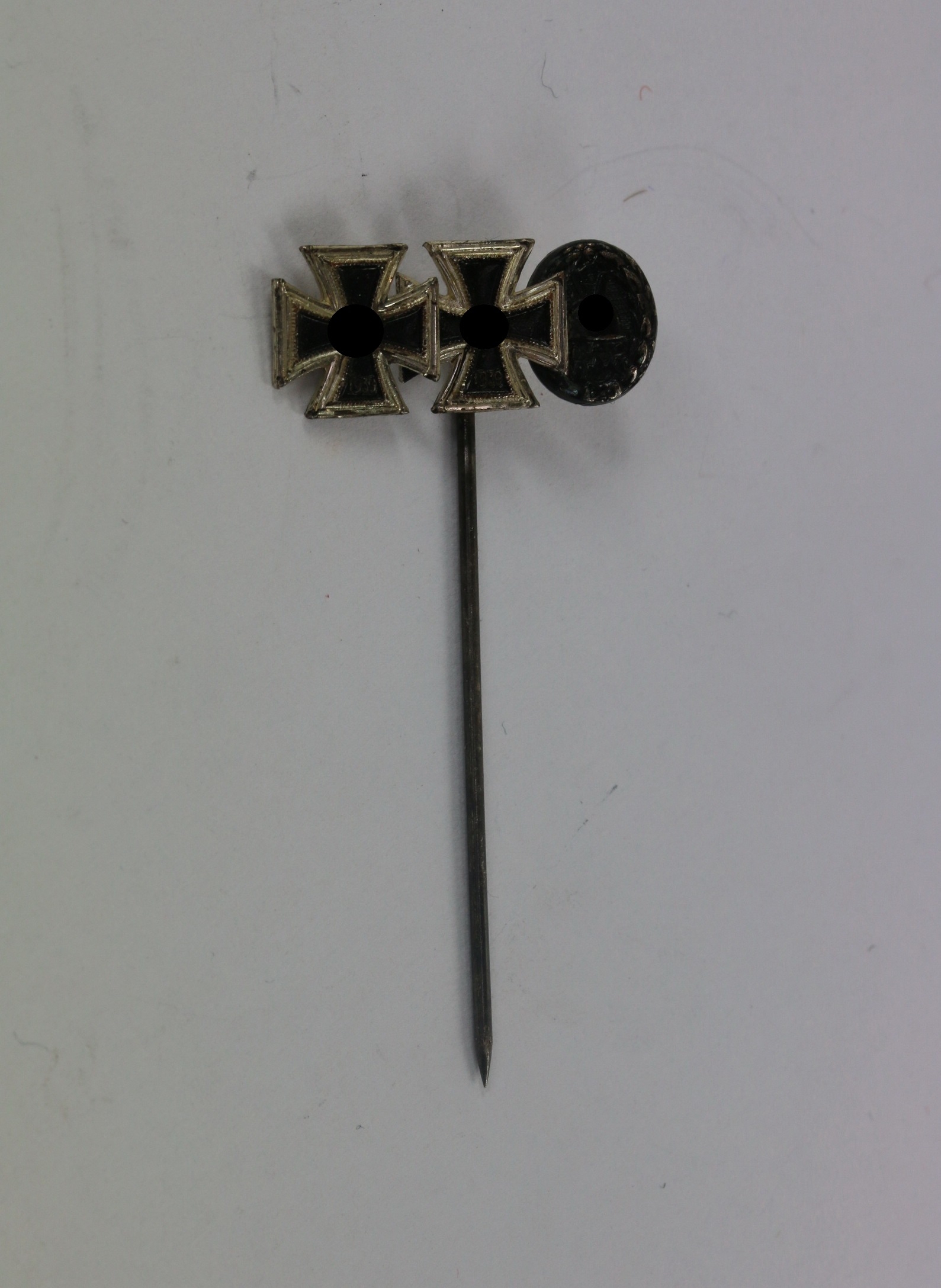 9_mm_miniatur_ek_1 9 MM Miniatur EK 1. und 2. Klasse 1939 und VWA Schwarz 1939, Hst. L/18 (B.H. Mayer, Pforzheim) – Bild 1