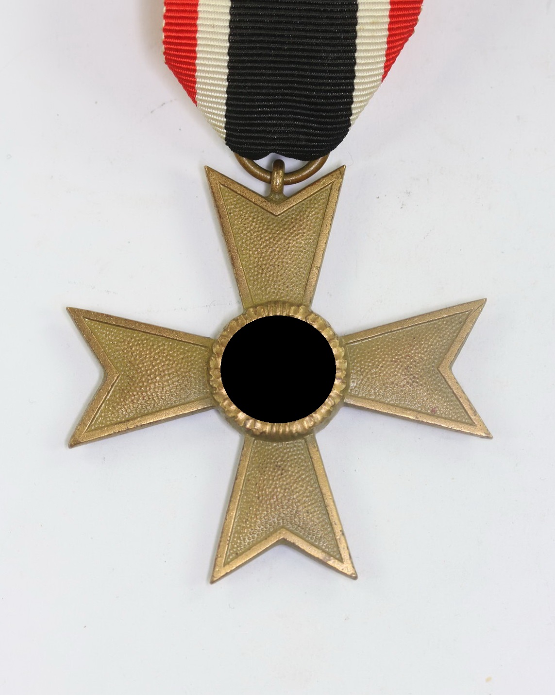 Kriegsverdienstkreuz 2. Klasse, Hst. 52 (Gottlieb & Wagner, Idar Oberstein) (1) Kriegsverdienstkreuz 2. Klasse, Hst. 52 (Gottlieb & Wagner, Idar Oberstein) – Bild 1