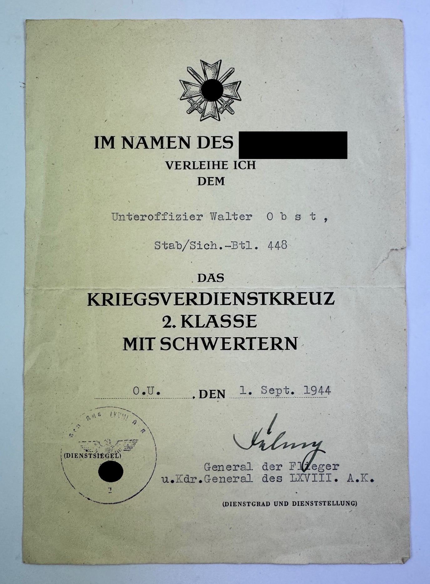 Urkunde Kriegsverdienstkreuz 2. Klasse mit Schwertern, Luftwaffe, General der Flieger Hellmuth Felmy Urkunde Kriegsverdienstkreuz 2. Klasse mit Schwertern, Luftwaffe, General der Flieger Hellmuth Felmy – Bild 1
