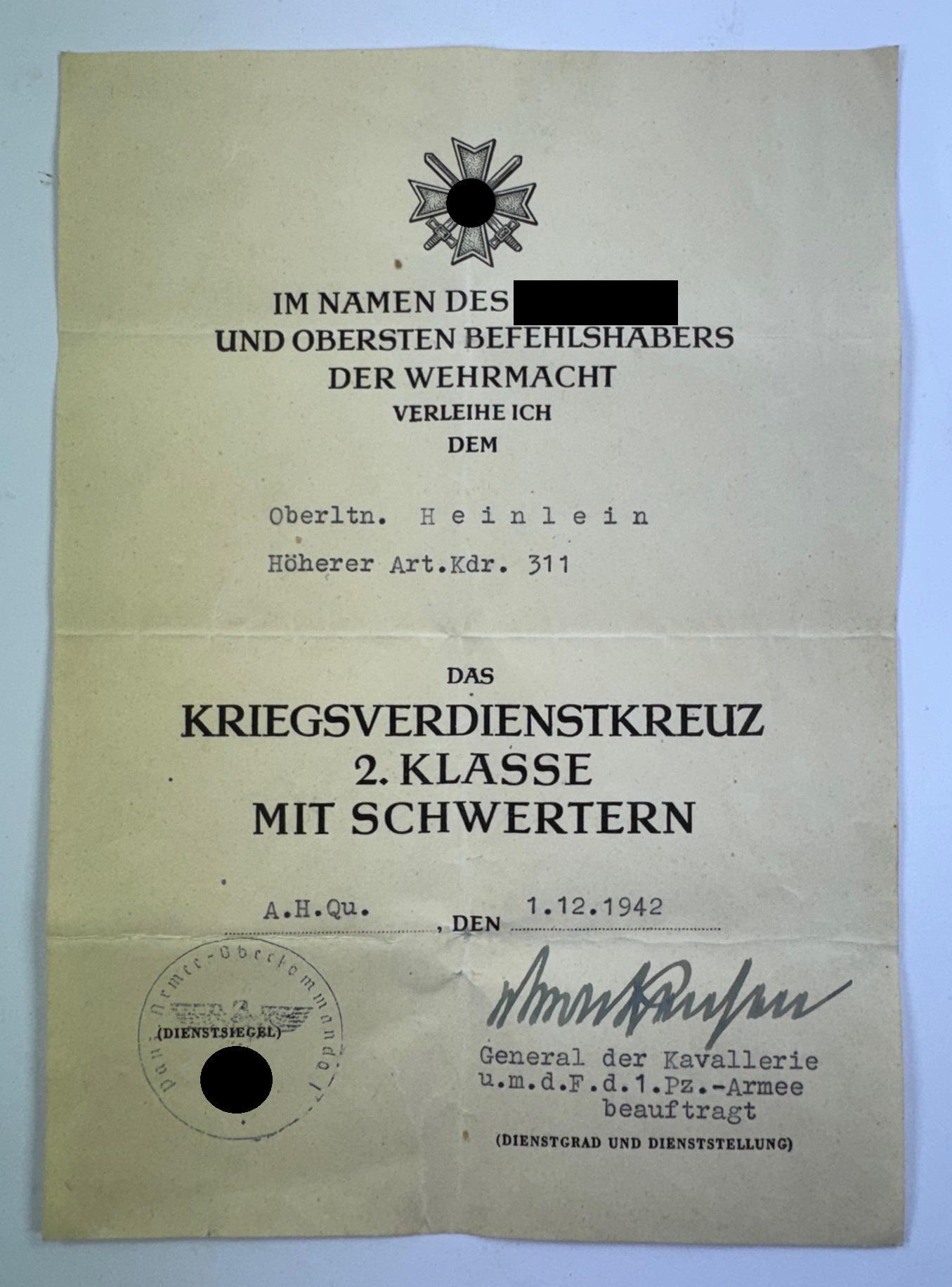 Urkunde Kriegsverdientkreuz 2. Klasse mit Schwertern, Generaloberst Eberhard von Mackensen (1) Urkunde Kriegsverdientkreuz 2. Klasse mit Schwertern, Generaloberst Eberhard von Mackensen – Bild 1