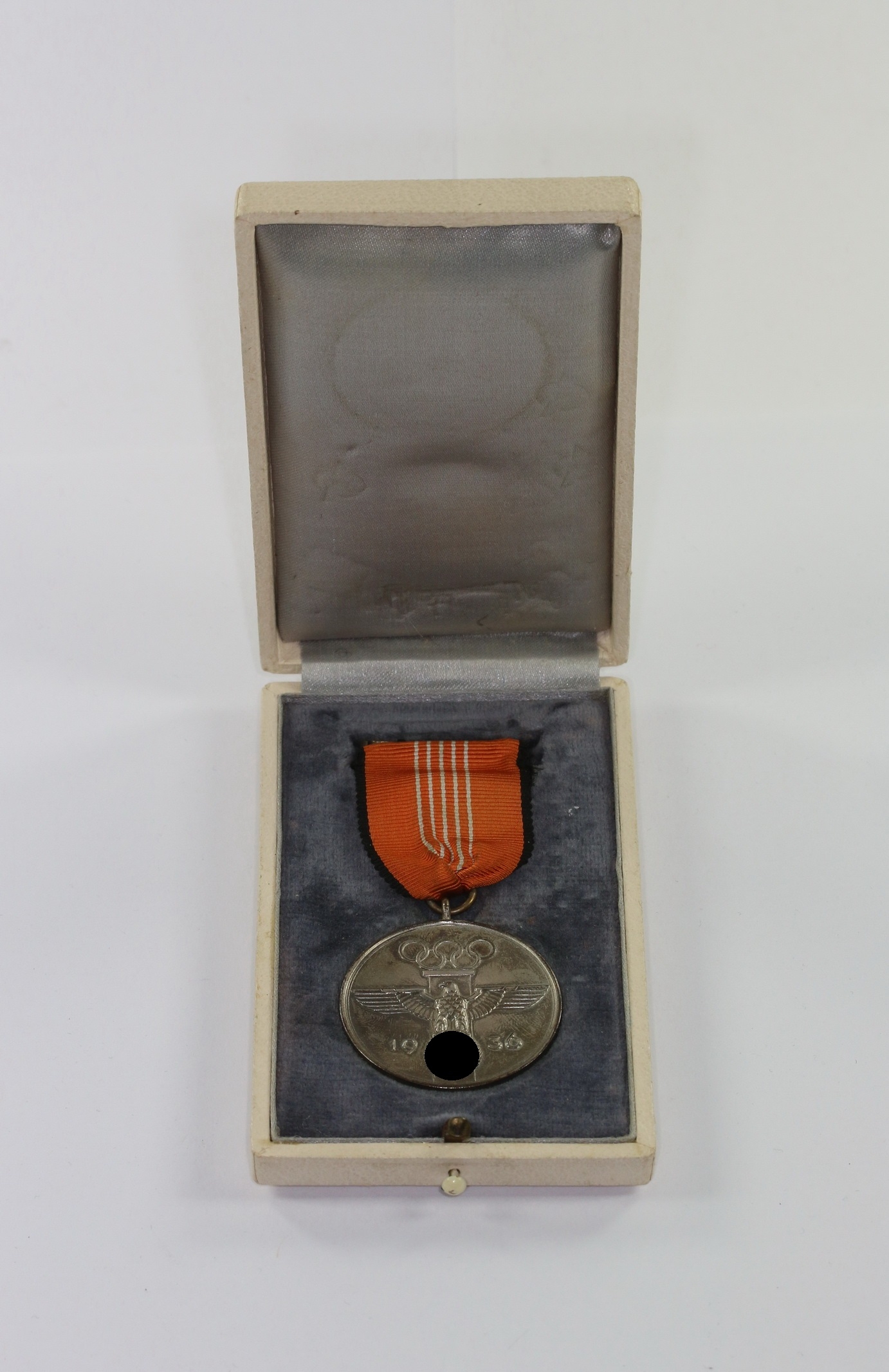  Deutsche Olympia Erinnerungsmedaille 1936, im Etui - Für verdienstvolle Mitarbeit bei den Olympischen Spielen 1936 – Bild 1