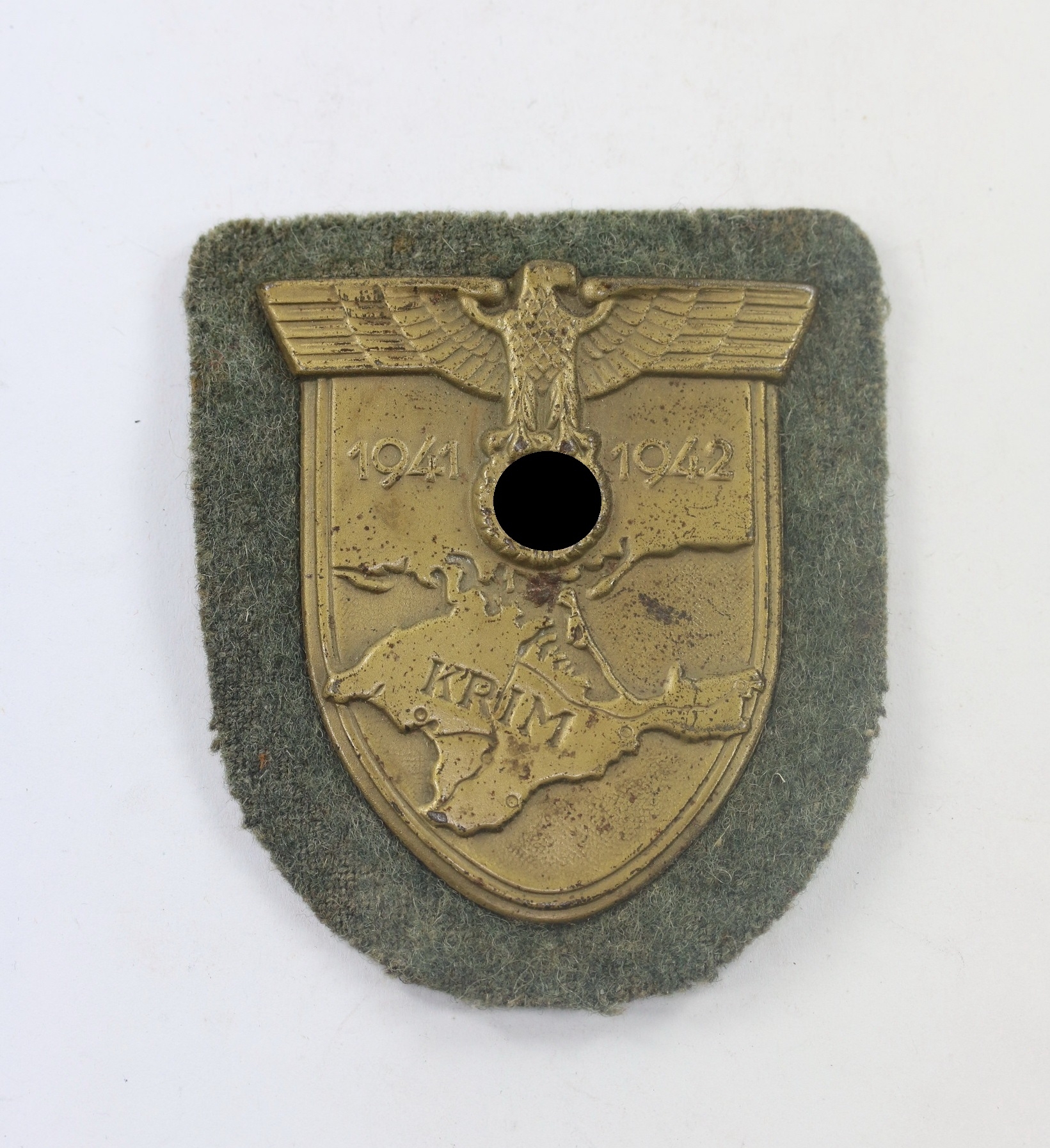Crimea Shield on Army Cloth. Type Karl Wurster Markneukirchen (KWM). – Bild 1