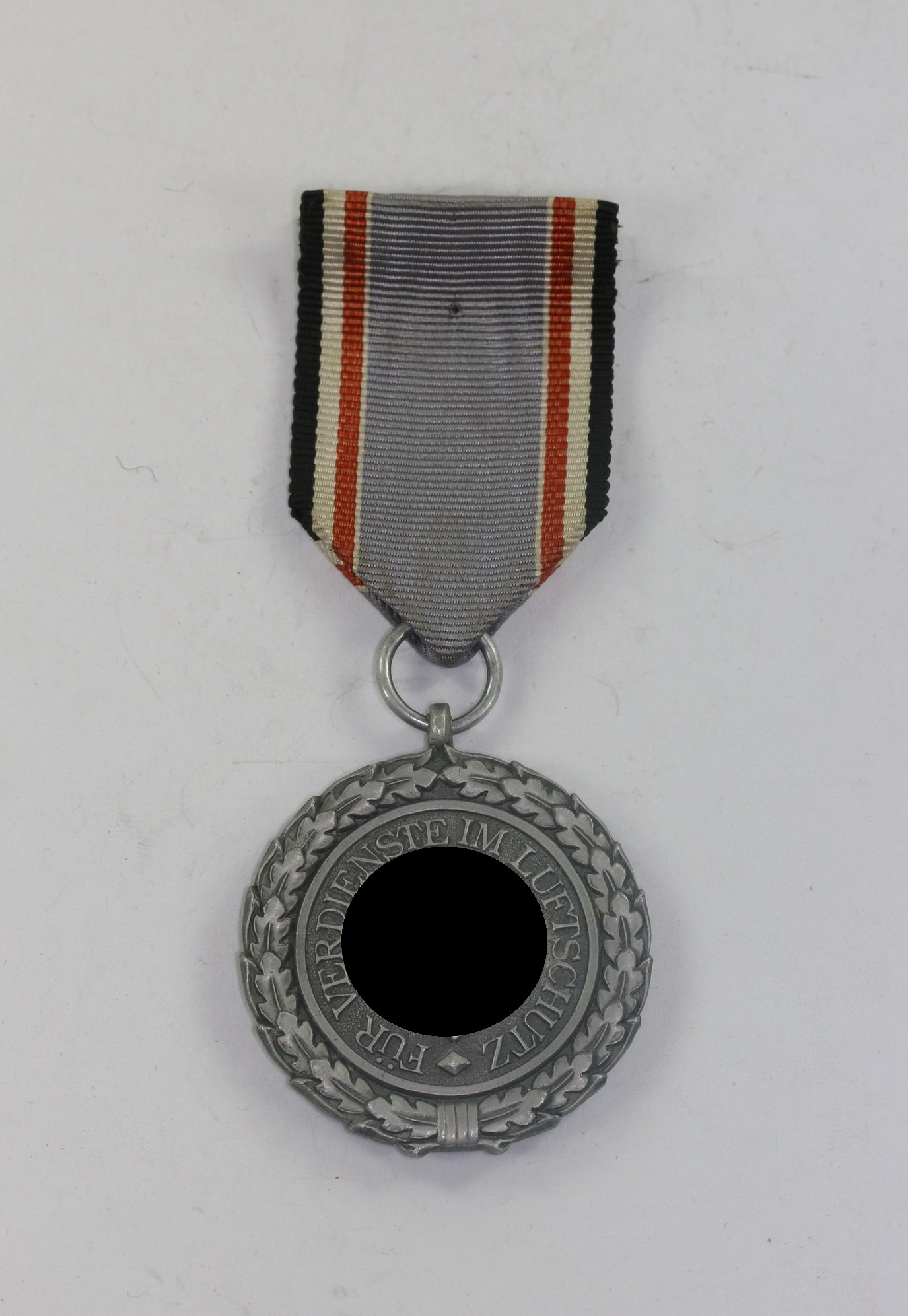  Luftschutzehrenzeichen 2. Stufe, Für Verdienste im Luftschutz (leicht) – Bild 1