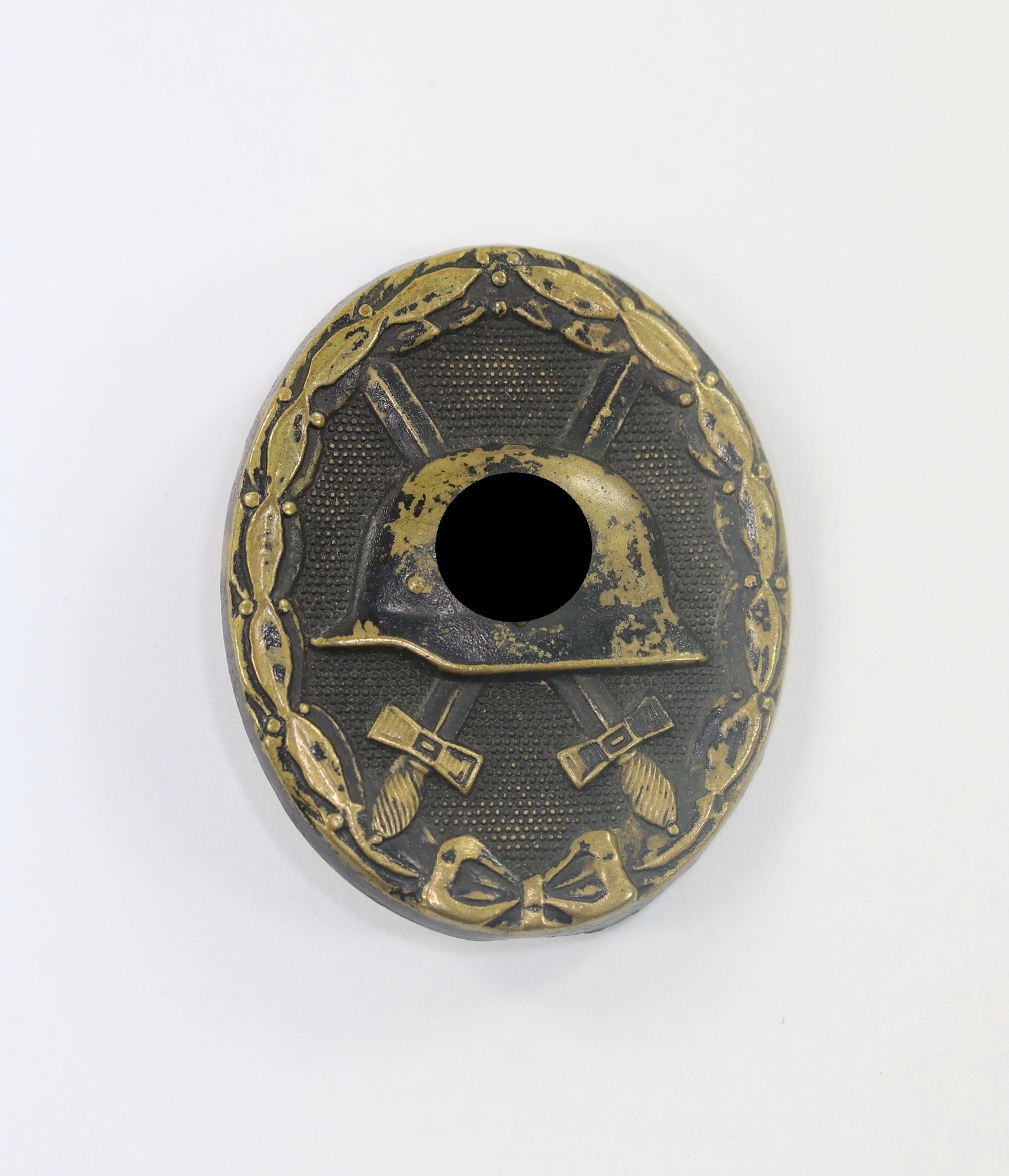 _verwundetenabzeichen_in_schwarz_1939_hst Black Wound Badge. Maker L/11 (Wilhelm Deumer, Lüdenscheid) – Bild 1