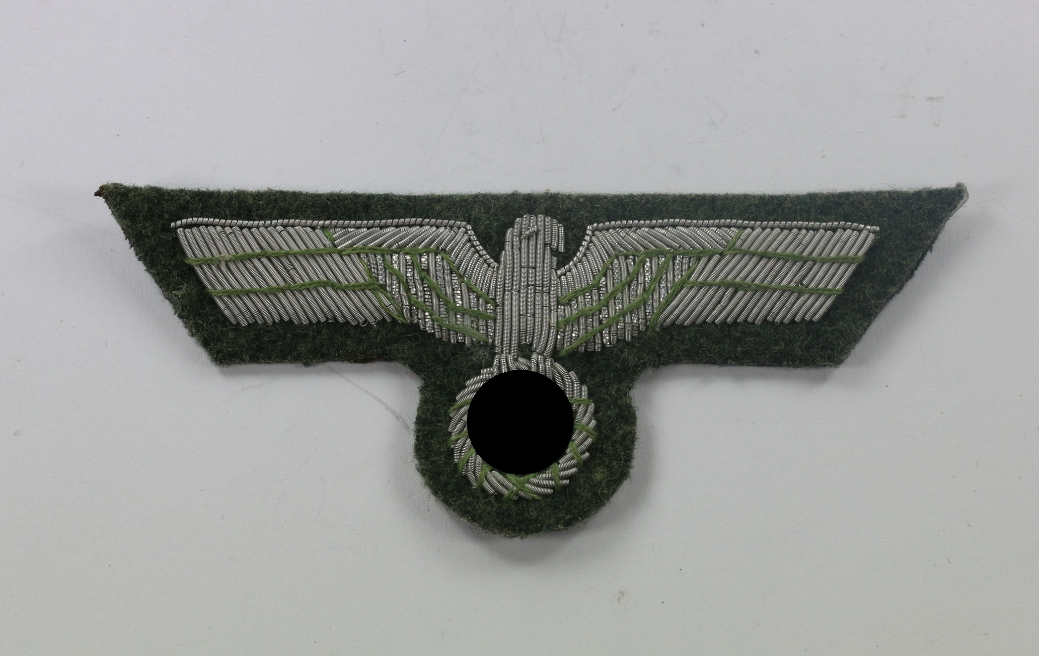  Wehrmacht Heer, Brustadler für Offiziere (handgestickt) – Bild 1