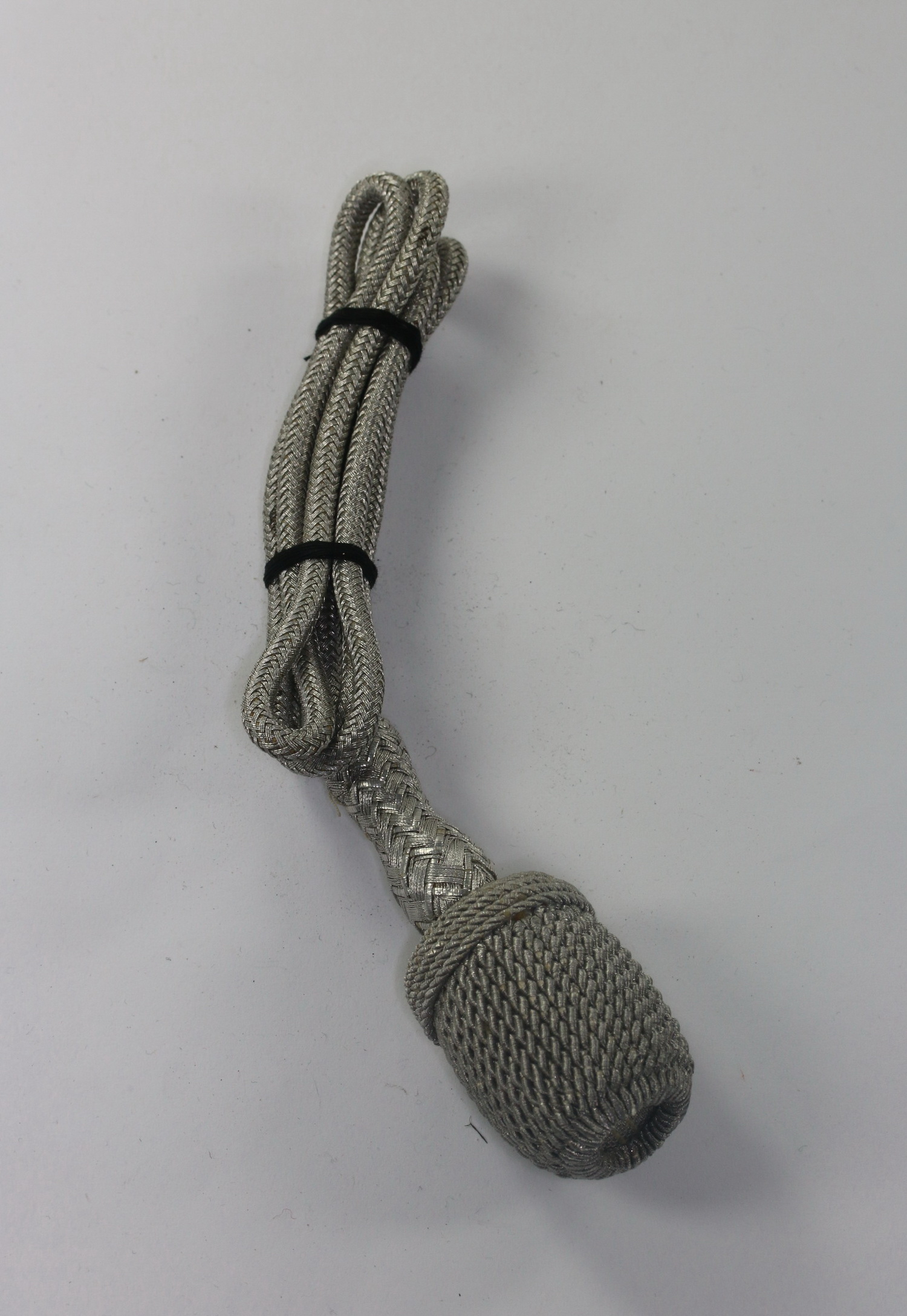 _wehrmacht_heer_ungetragenes_portepee_zum_offiziersdolch_des_heeres_2__4nd Mint Dagger Knot for the Army Officer Dagger. – Bild 1