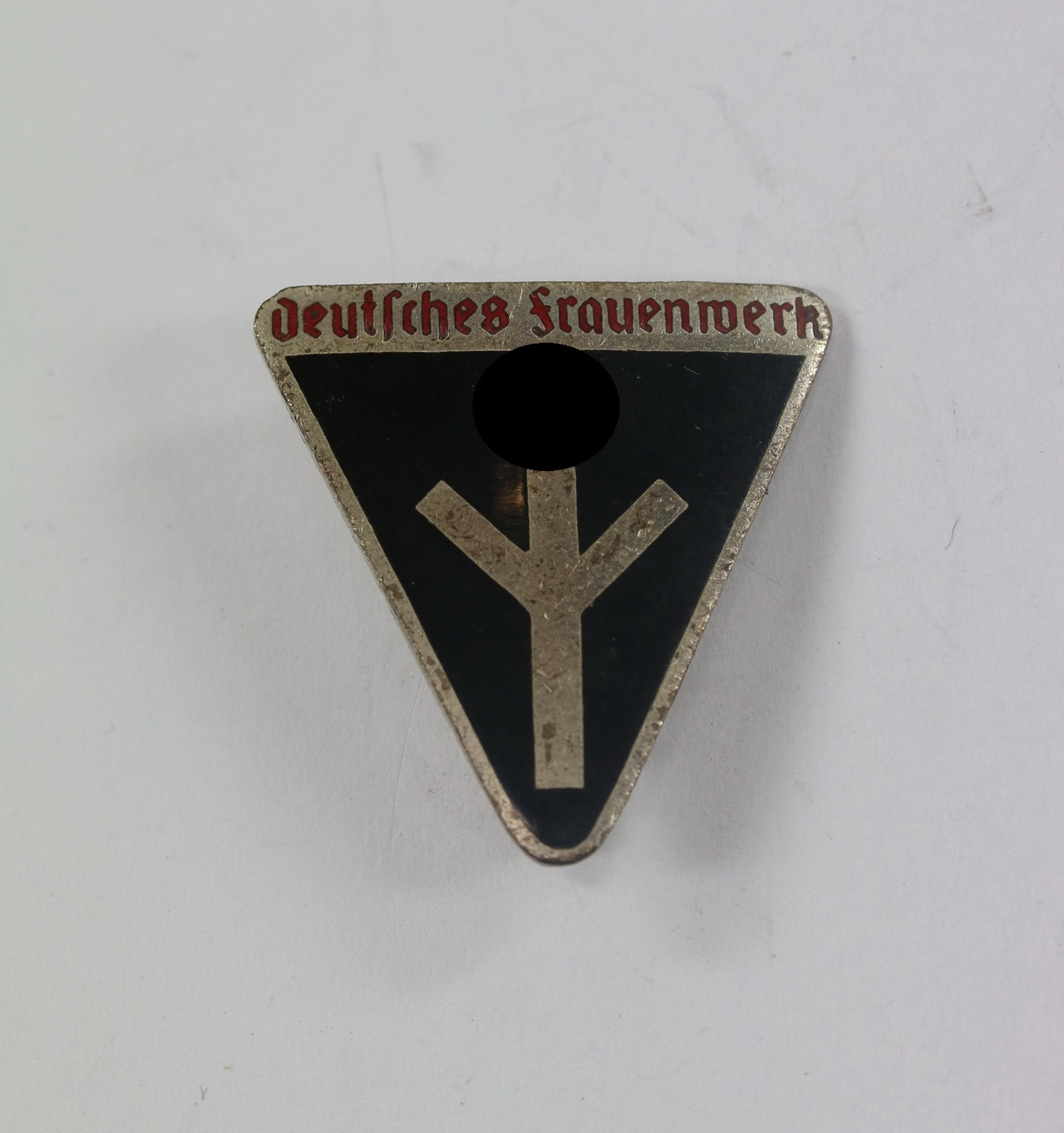 abzeichen_deutsches_frauenwerk_mitgliedsabzeichen_hst German Womens Association Membership Badge. Maker RZM M1/127 (Alfred Stübbe, Berlin). – Bild 1