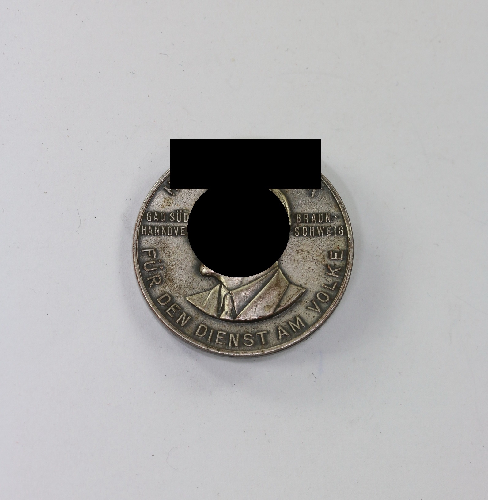Day Badge, Hitlers Dank für den Dienst am Volk Gau Süd Hanover Braunschweig – Bild 1
