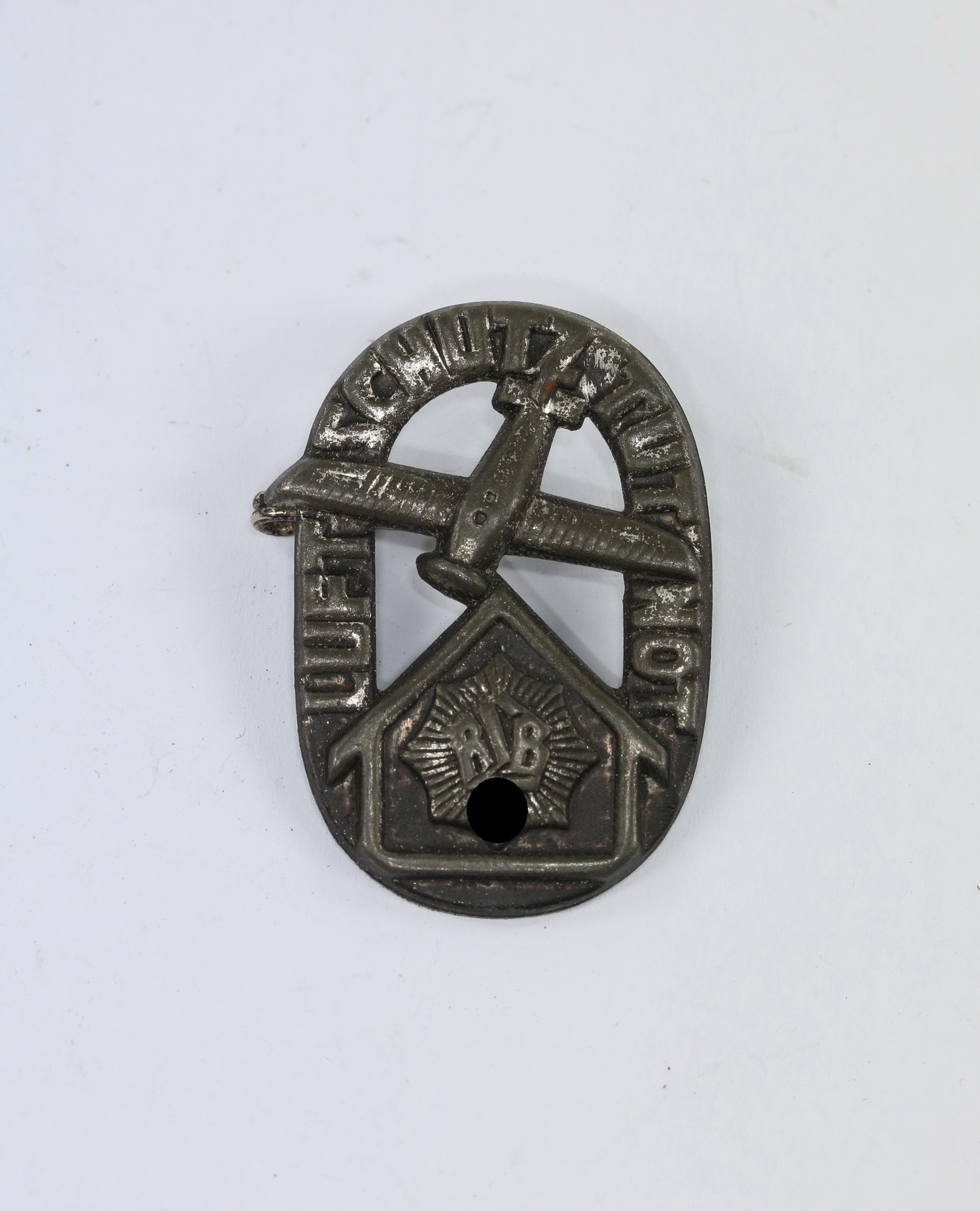 abzeichen_luftschutz_tut_not_1__1 Supporter Badge, Luftschutz tut Not – Bild 1