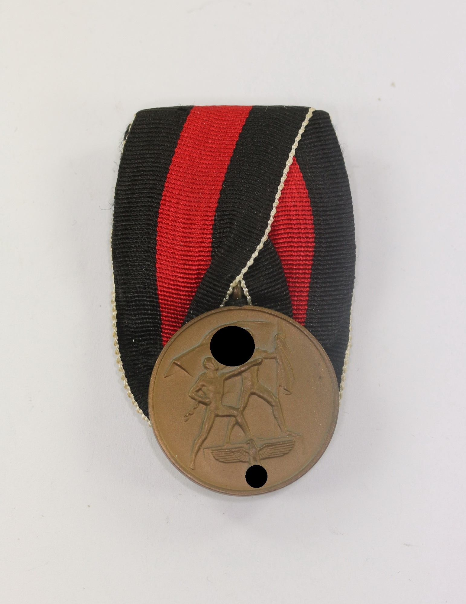 Annexation of Czechoslovakia Medal (1. Oktober 1938), Court Mount. – Bild 1