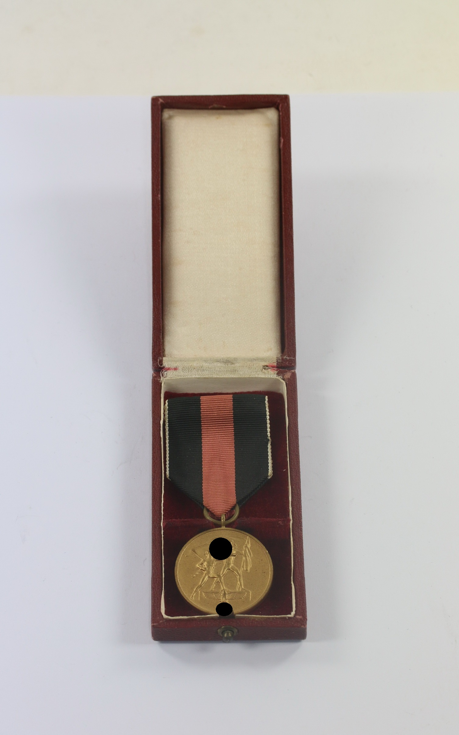 anschlu_medaille_sudetenland_1 Anschlußmedaille Sudetenland (1. Oktober 1938), im Etui – Bild 1