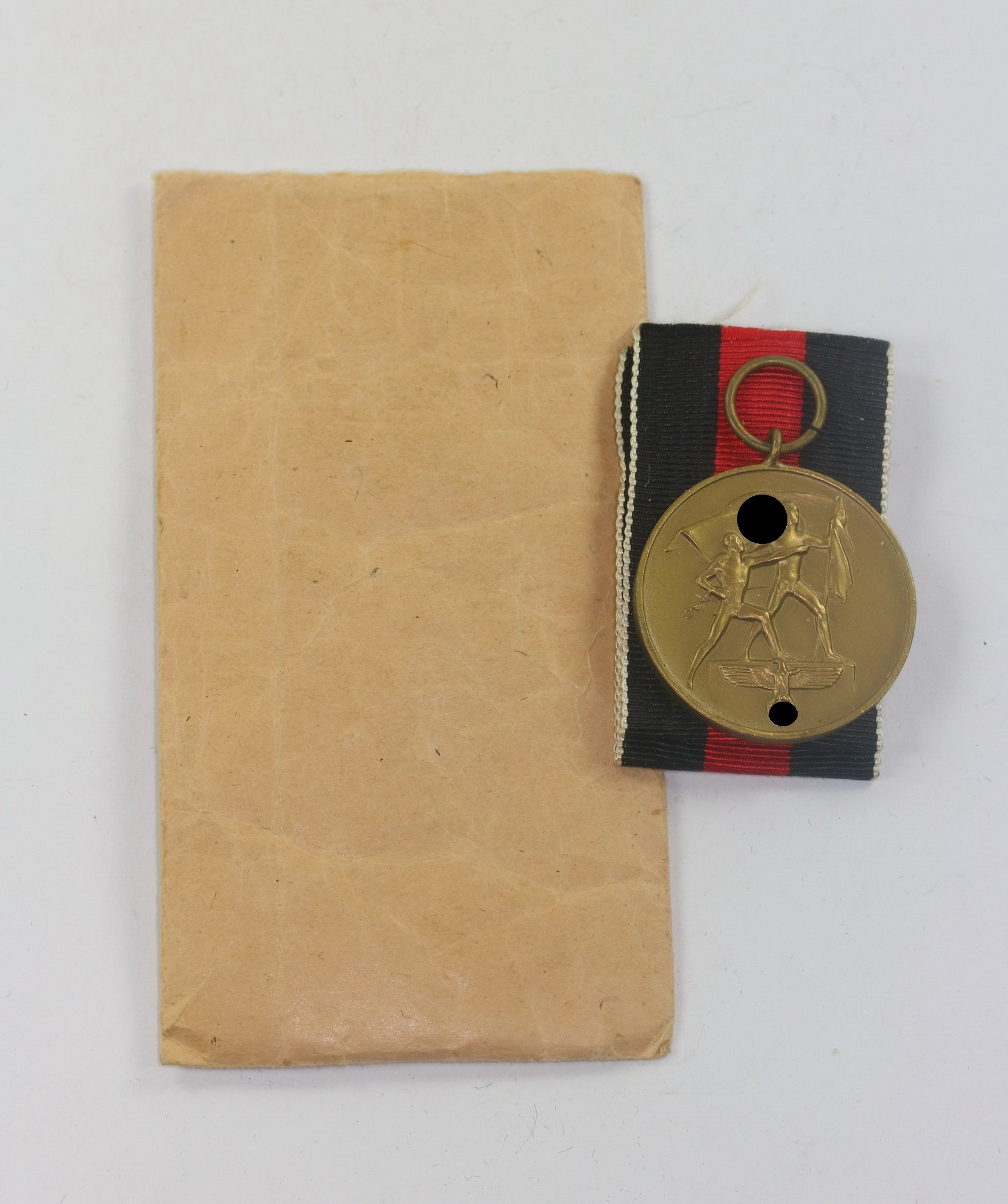 Annexation of Czechoslovakia Medal in Envelope, Emil Peukert Gablonz a N. – Bild 1