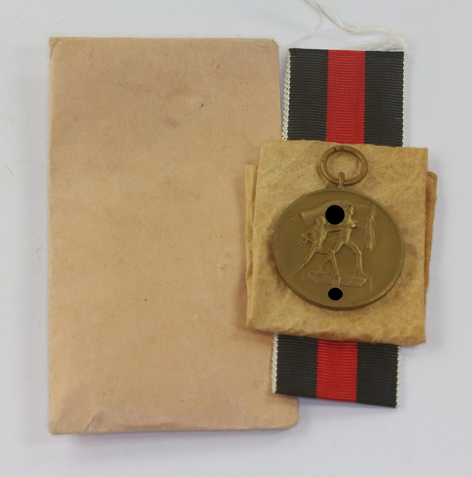 Annexation of Czechoslovakia Medal in Envelope. Maker P.W. Heb Lüdenscheid. – Bild 1