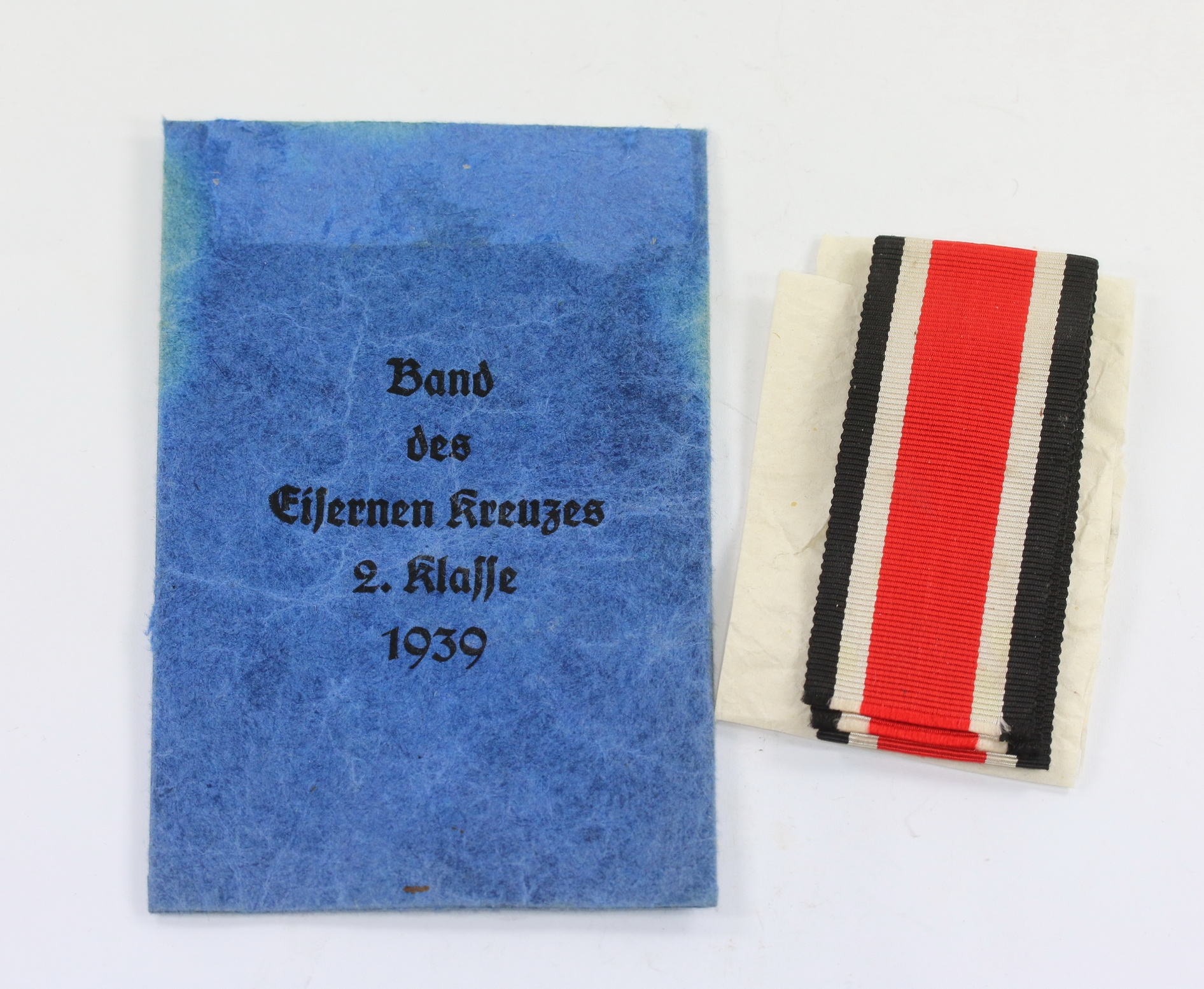 band_des_eisernen_kreuzes_2 Envelope for the Ribbon of the Iron Cross 2nd Class 1939. – Bild 1
