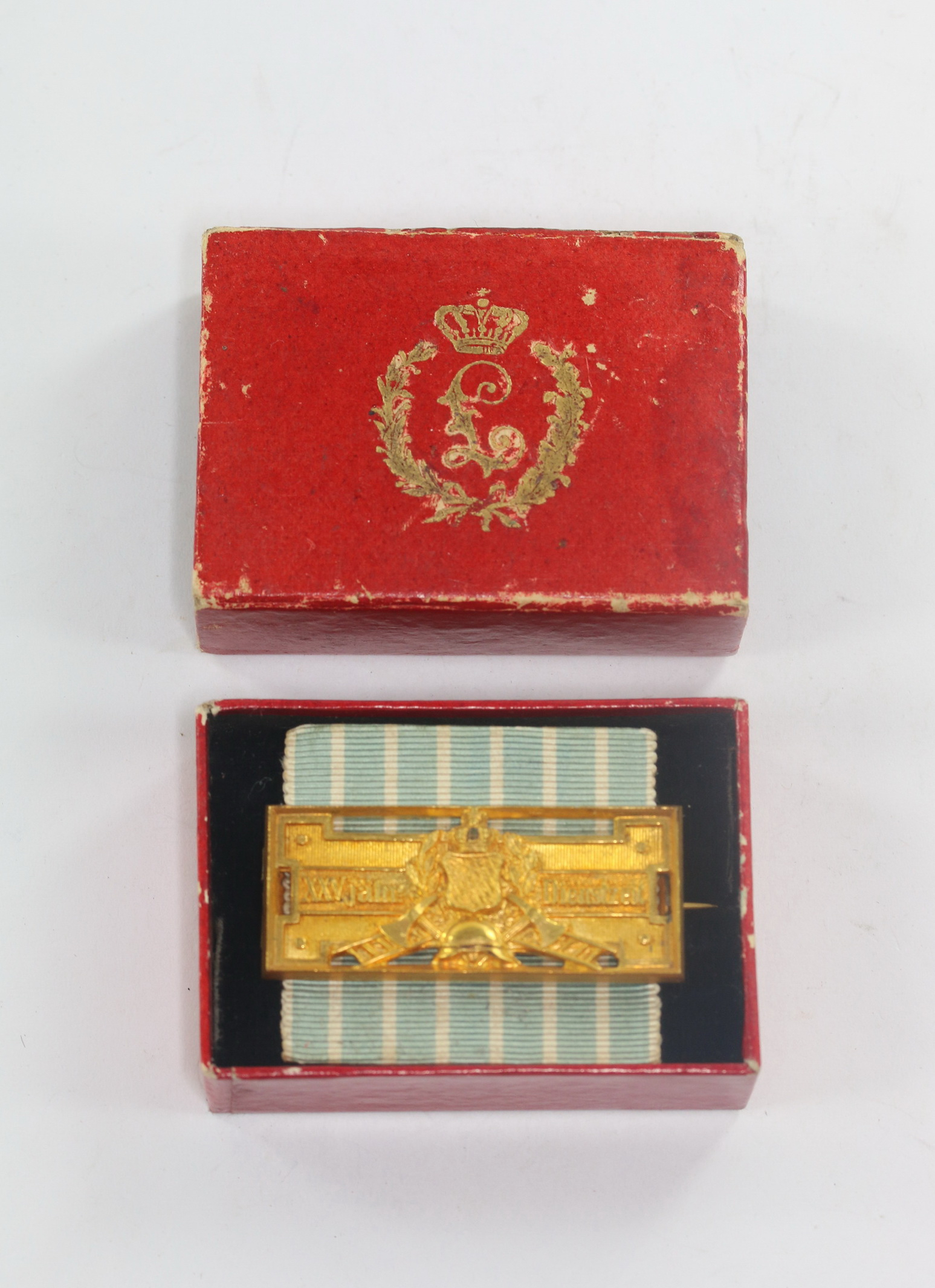 Bayern, Ehrenzeichen für Mitglieder der Feuerwehren nach 25 jähriger Dienstzeit, im Etui – Bild 1