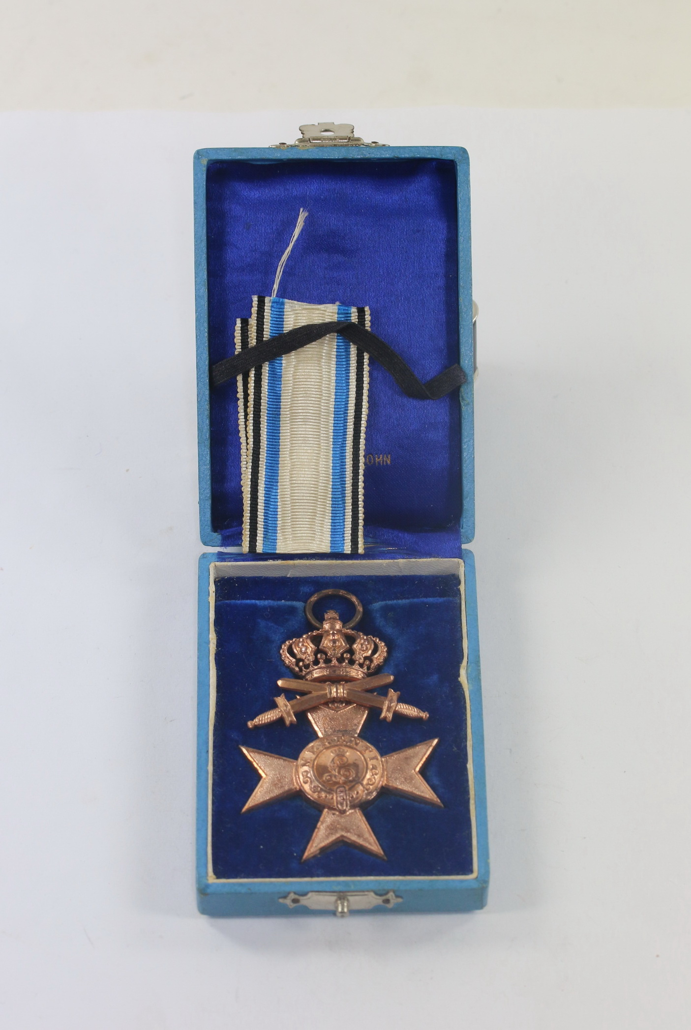 Bavaria, Cased Military Merit Cross 3rd Class with Crown. Maker D, Deschler & Sohn München – Bild 1
