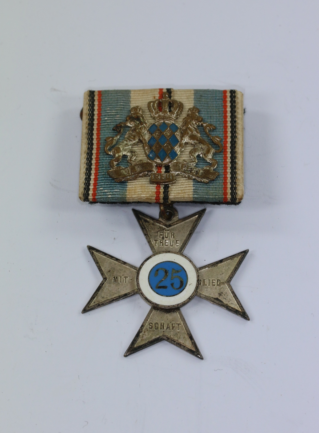 Badge for 25 Years Membership in the Bavarian Warrior Association.  – Bild 1