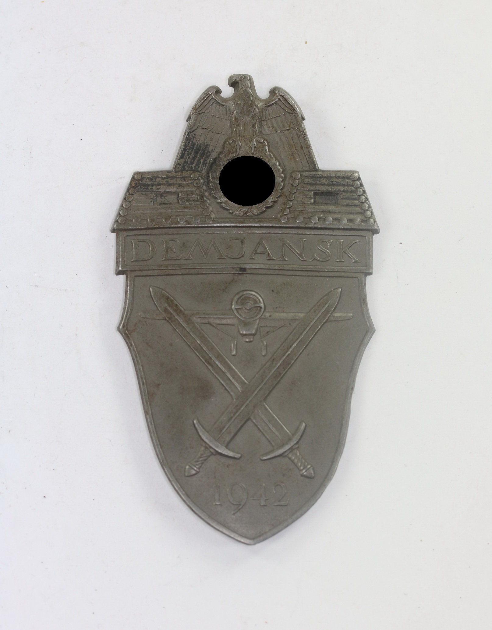 demjanskschild_auf_heeresstoff_typ_4 Demjansk Shield on Army Cloth. Type 4.5. – Bild 1