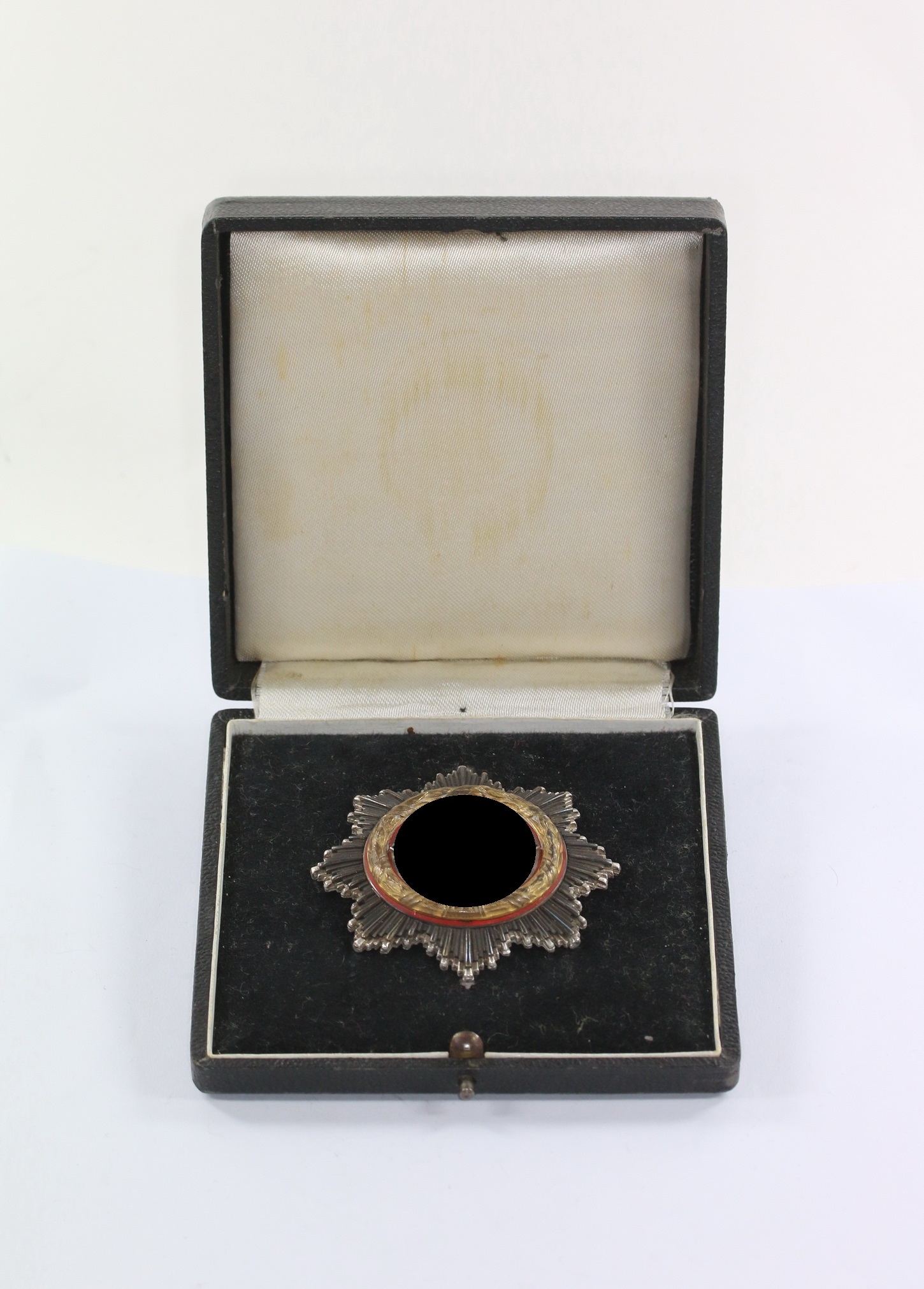 Cased German Cross in Gold. Maker 20. – Bild 1