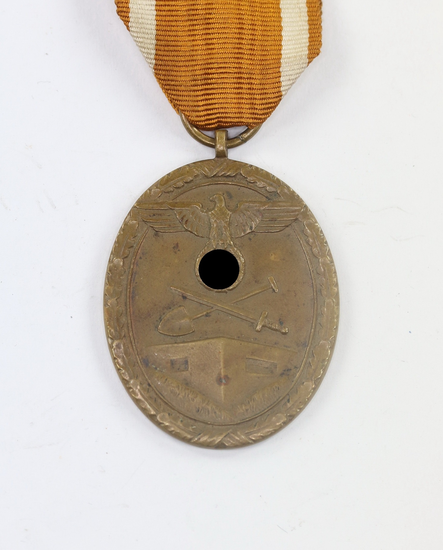 West Wall Medal.  – Bild 1