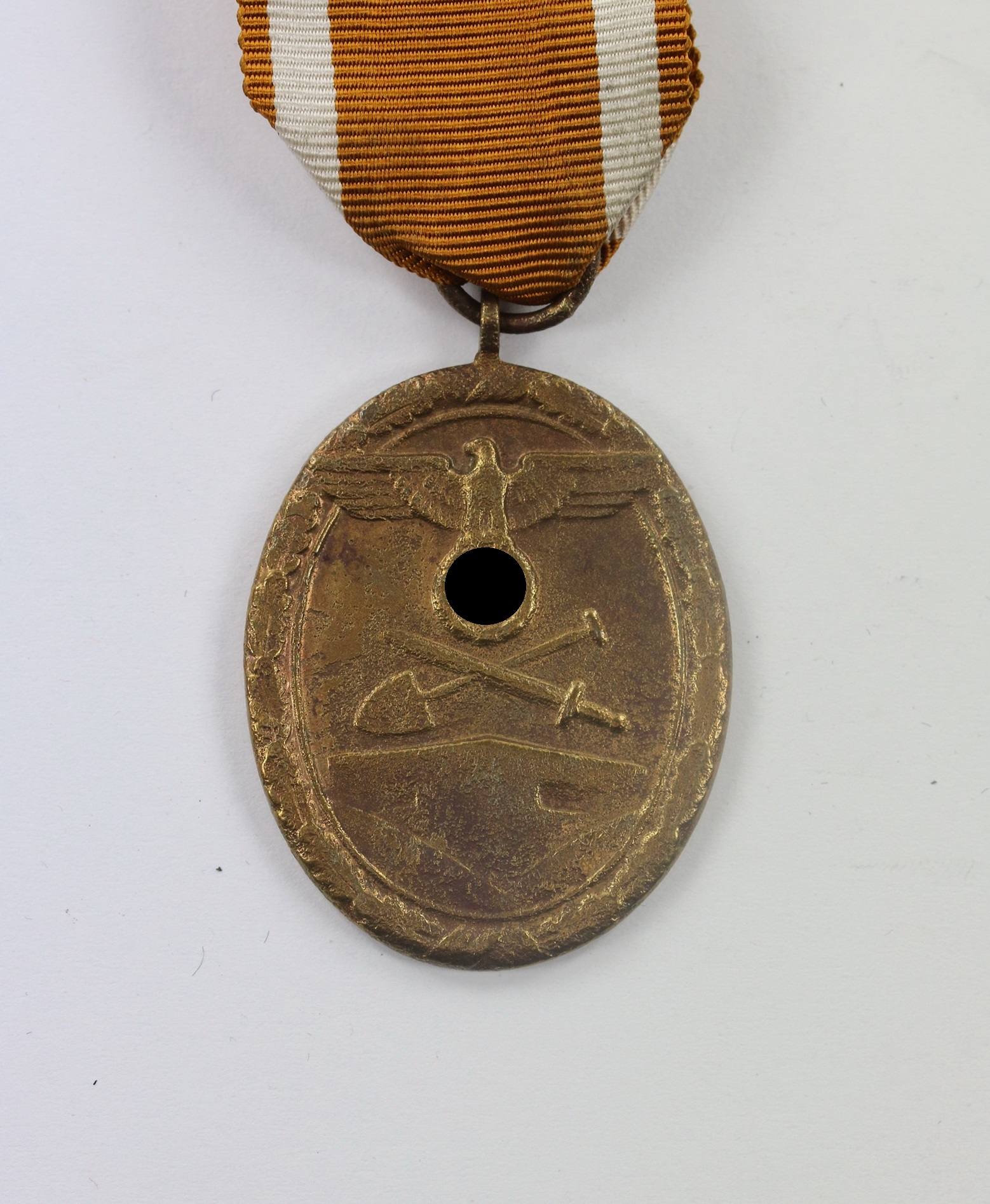 West Wall Medal.  – Bild 1