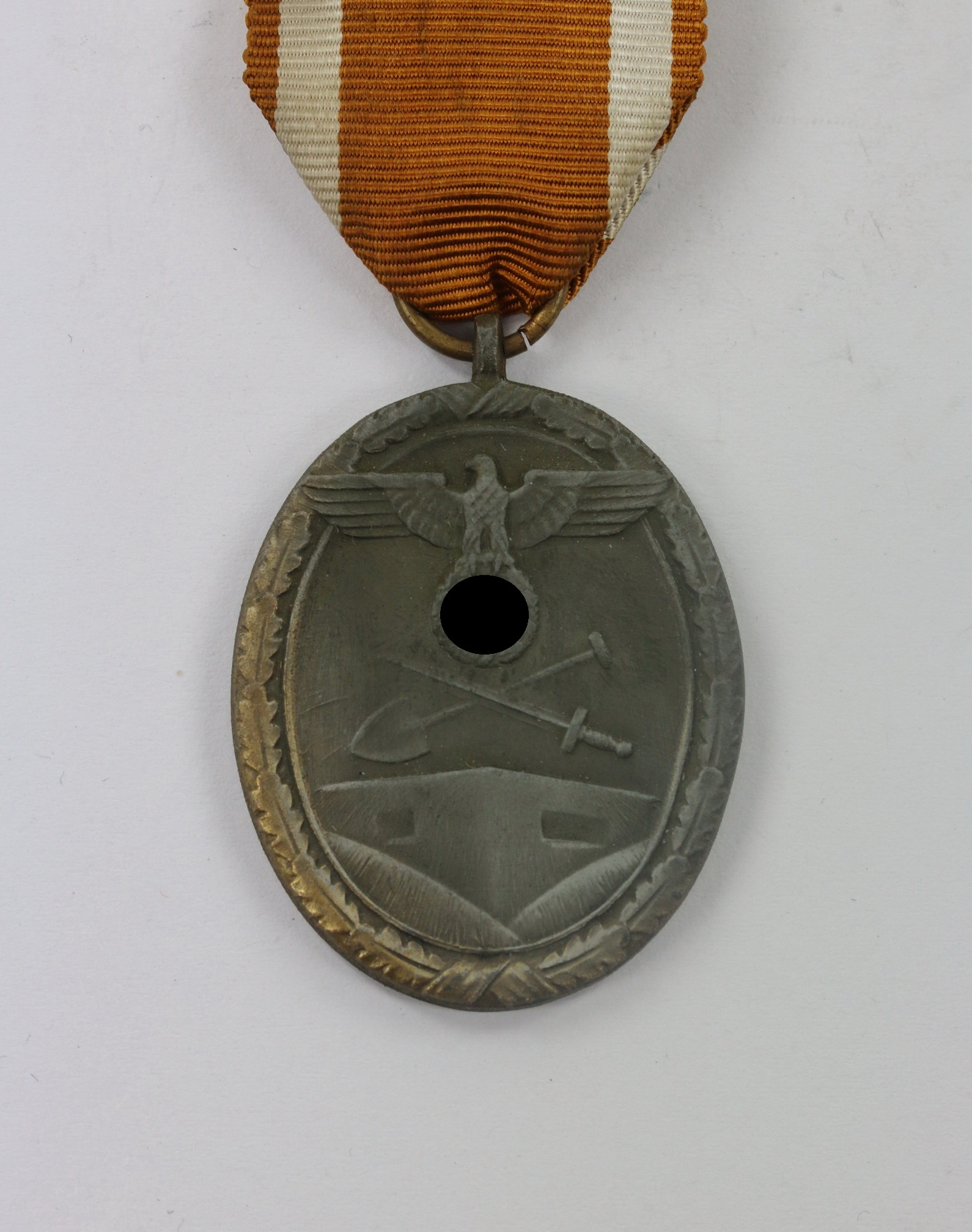 West Wall Medal.  – Bild 1