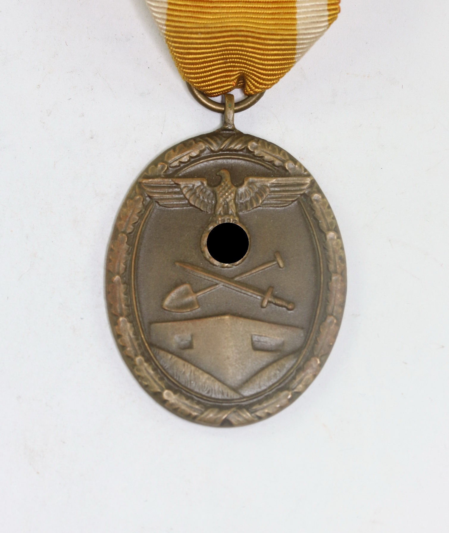 deutsches_schutzwall_ehrenzeichen_f_r_arbeit_zum_schutze_deutschlands_buntmetall_1__1_4nd West Wall Medal "Für Arbeit zum Schutze Deutschlands" – Bild 1