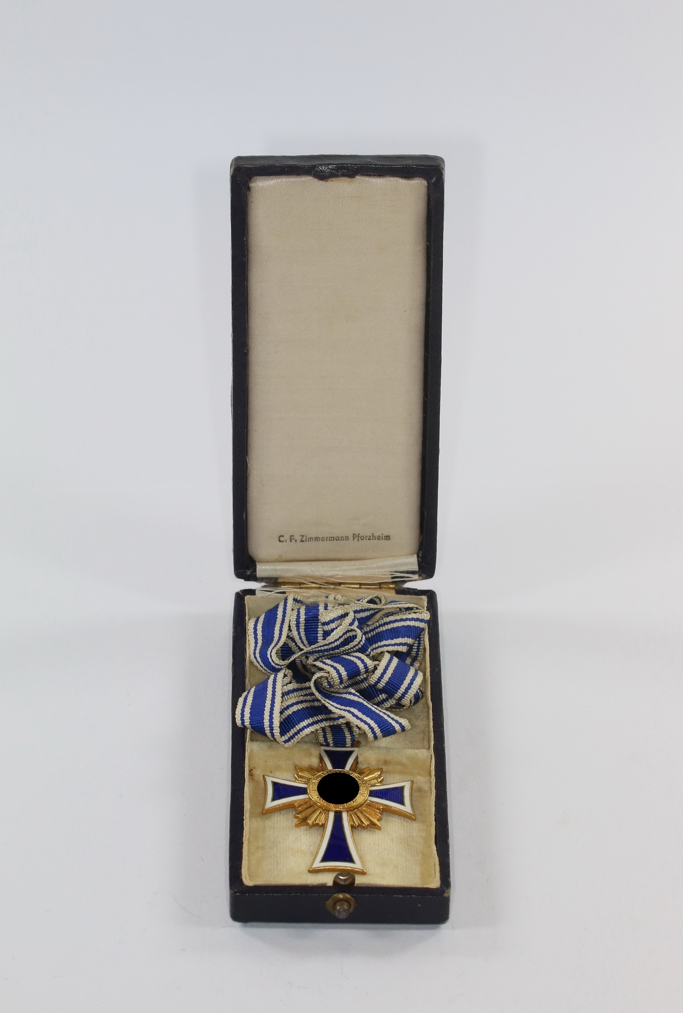  Ehrenkreuz der Mutter in Gold, im Etui C.F. Zimmermann, Pforzheim – Bild 1