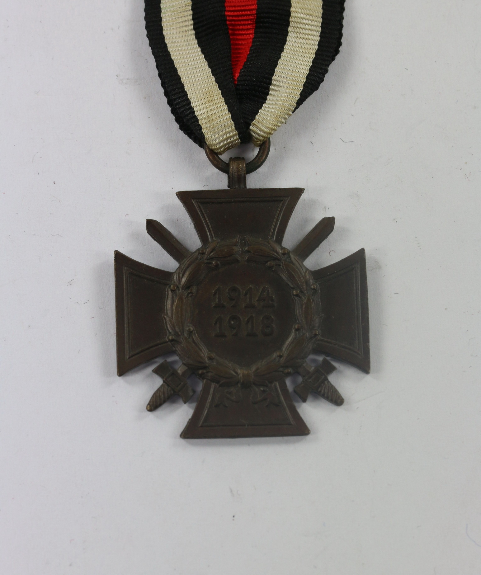 ehrenkreuz_f_r_frontk_mpfer_hst Hindenburg Cross for Combatants. Maker CEJ – Bild 1