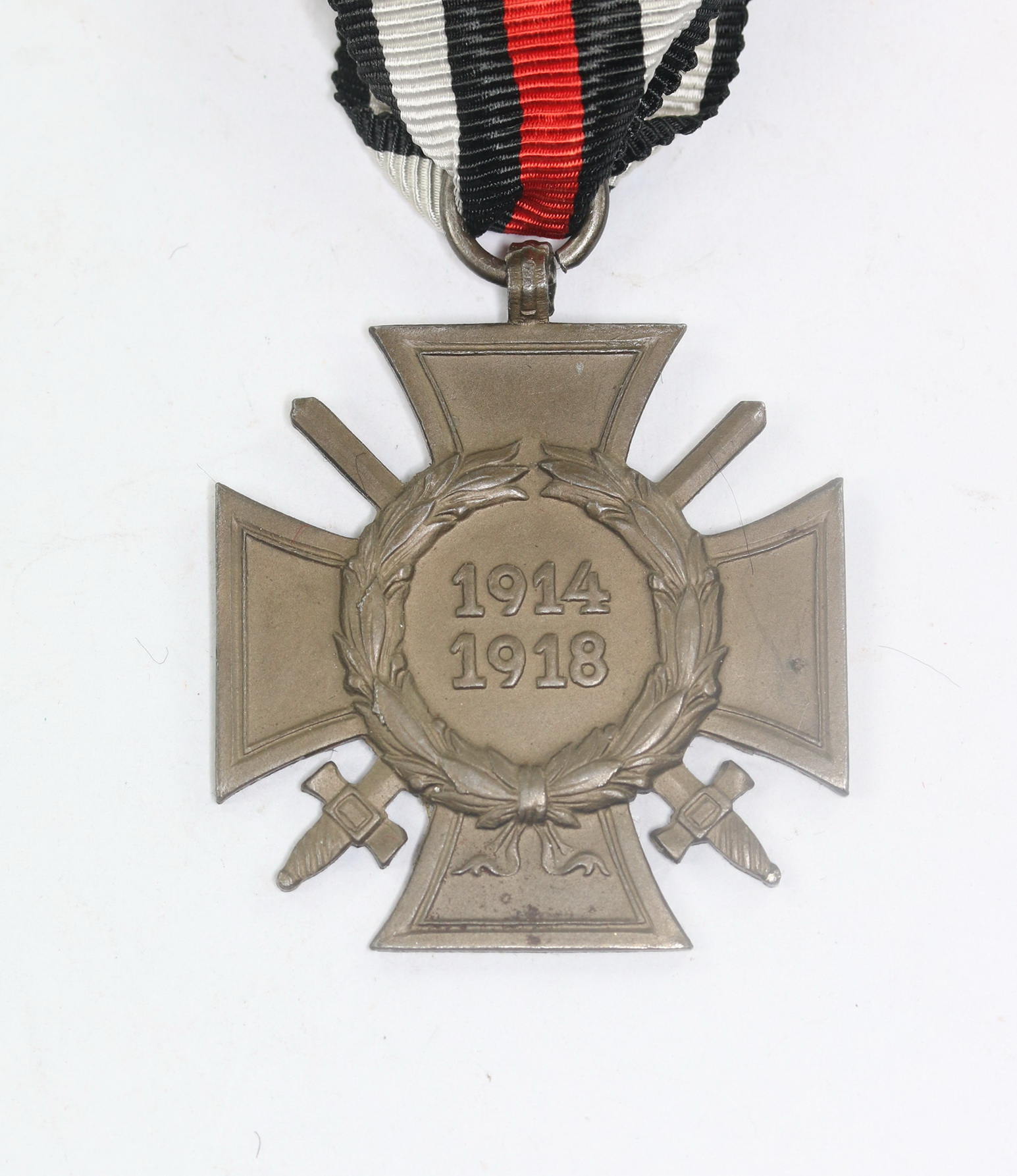Hindenburg Cross for Combatants. Maker G12 – Bild 1