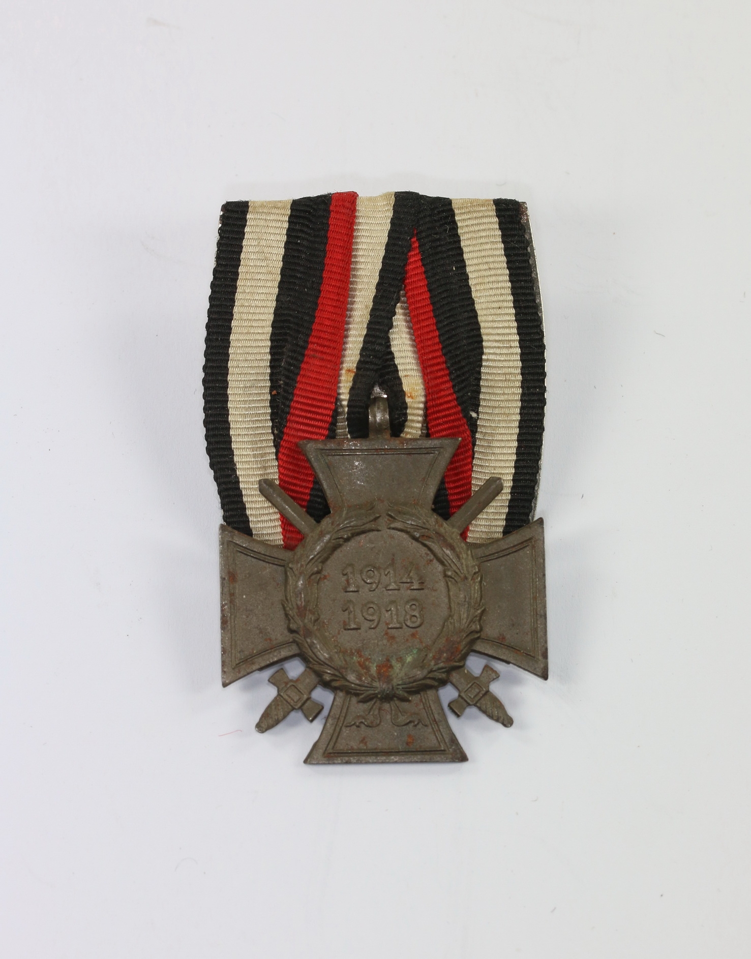 Hindenburg Cross for Combatants. Maker G12, Court Mount.  – Bild 1