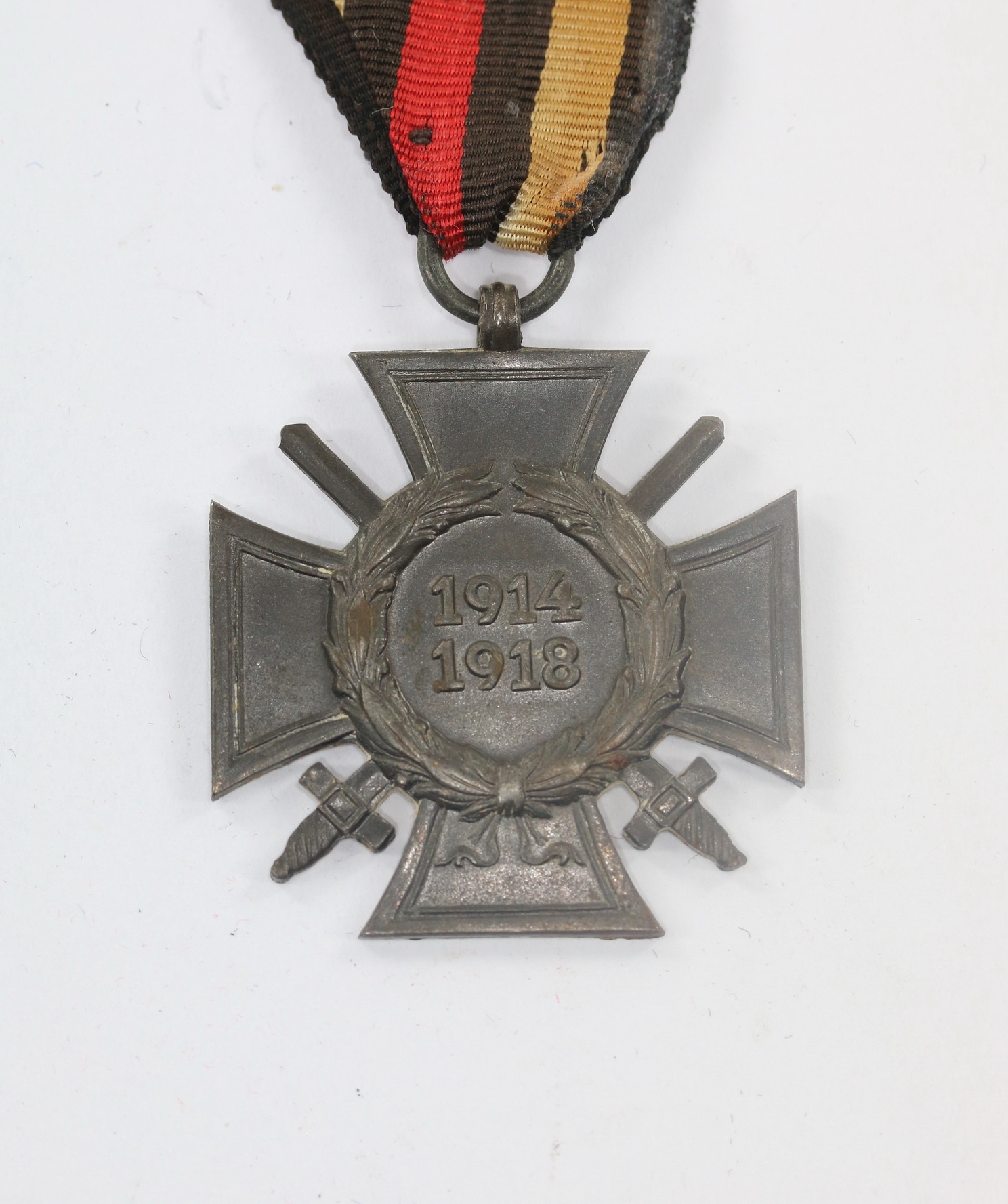 Hindenburg Cross for Combatants. Maker G14. – Bild 1