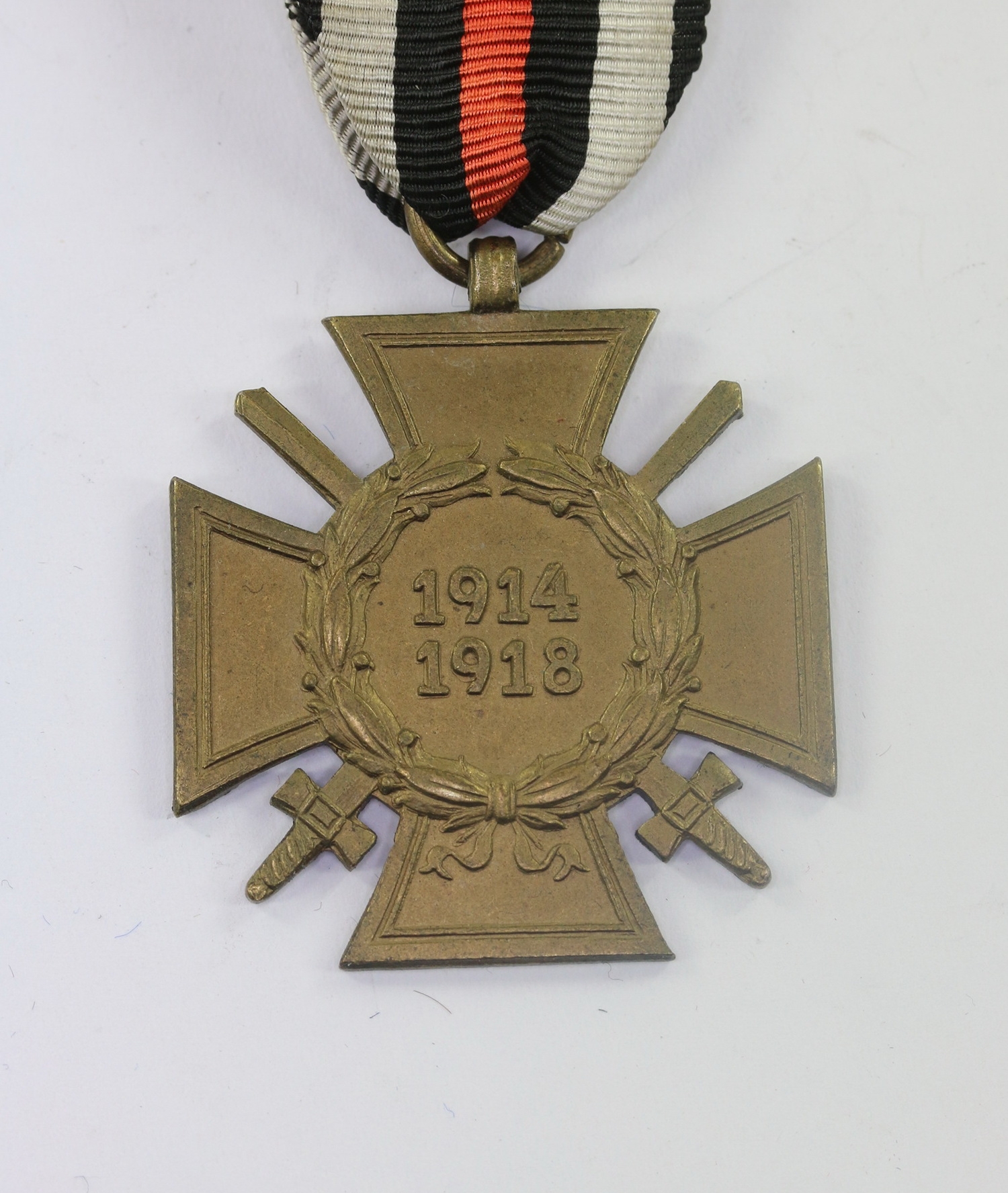 Hindenburg Cross for Combatants. Maker N.& Co. L. – Bild 1