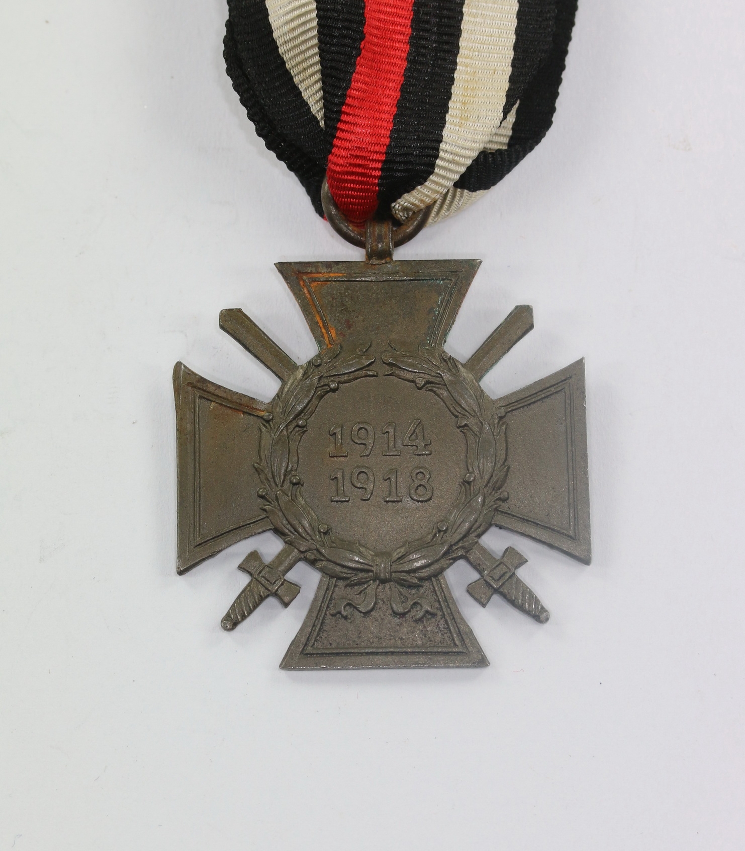 ehrenkreuz_f_r_frontk_mpfer_hst Hindenburg Cross for Combatants. Maker R.S.L. – Bild 1