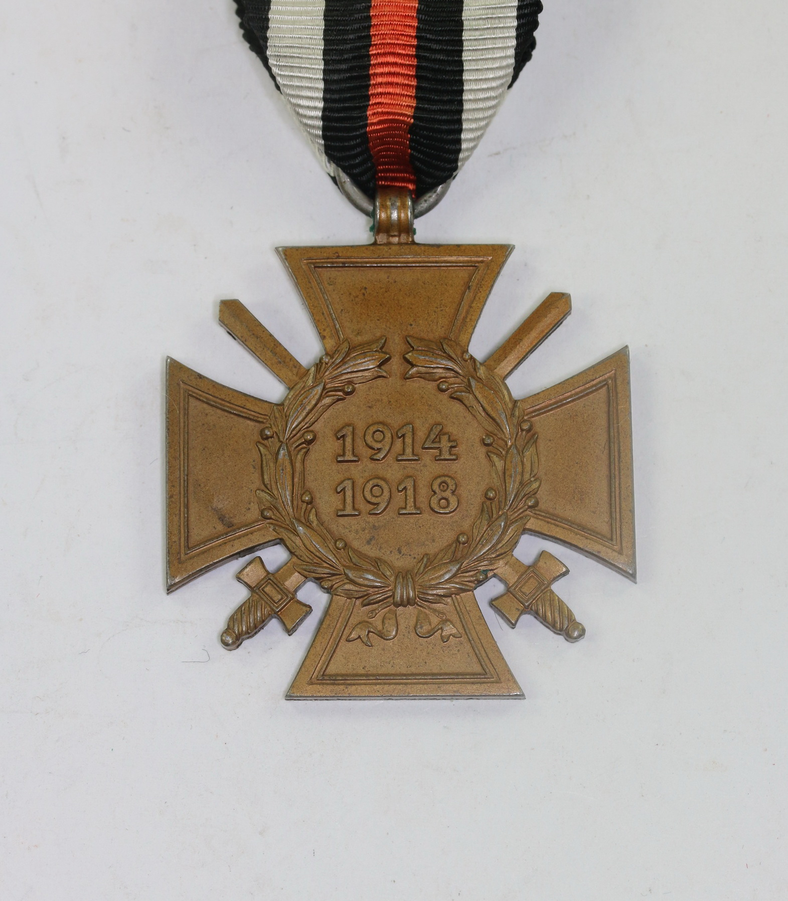 Hindenburg Cross for Combatants. Maker R.V. 9 Pforzheim – Bild 1