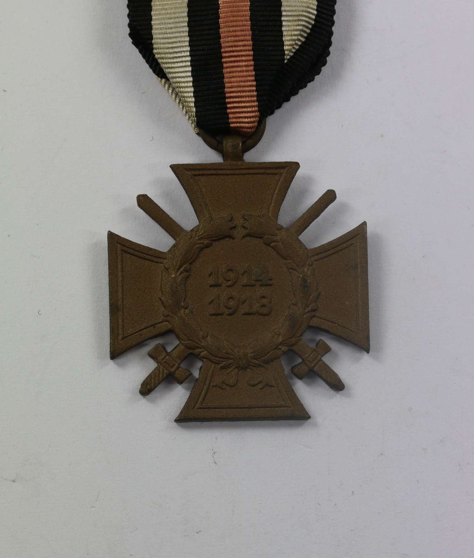 ehrenkreuz_f_r_frontk_mpfer_hst Hindenburg Cross for Combatants. Maker W.D.L. – Bild 1