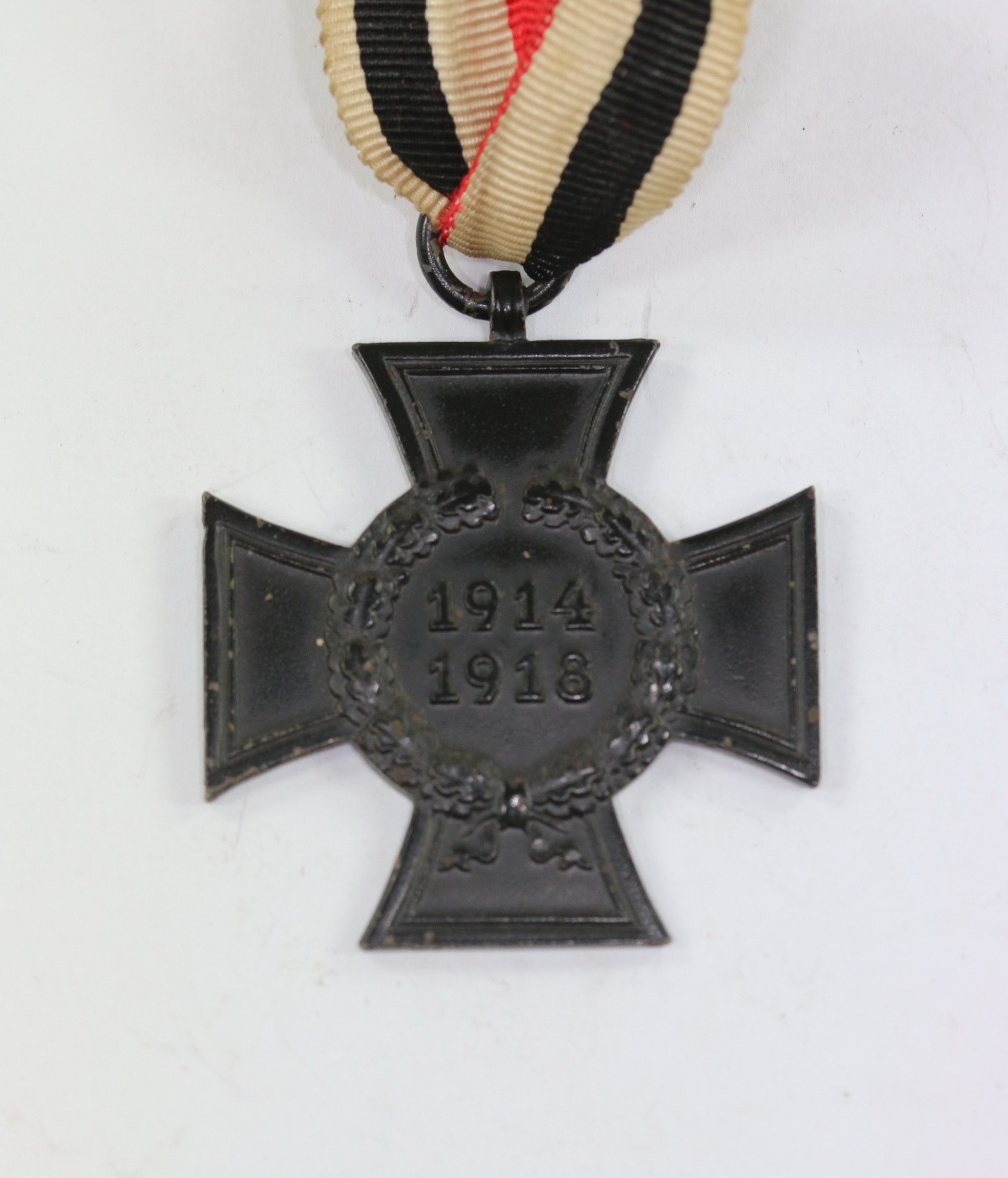 ehrenkreuz_f_r_hinterbliebene_hst Hindenburg Cross for Widows and Orphans. Maker Wilhelm Deumer (Bee) – Bild 1