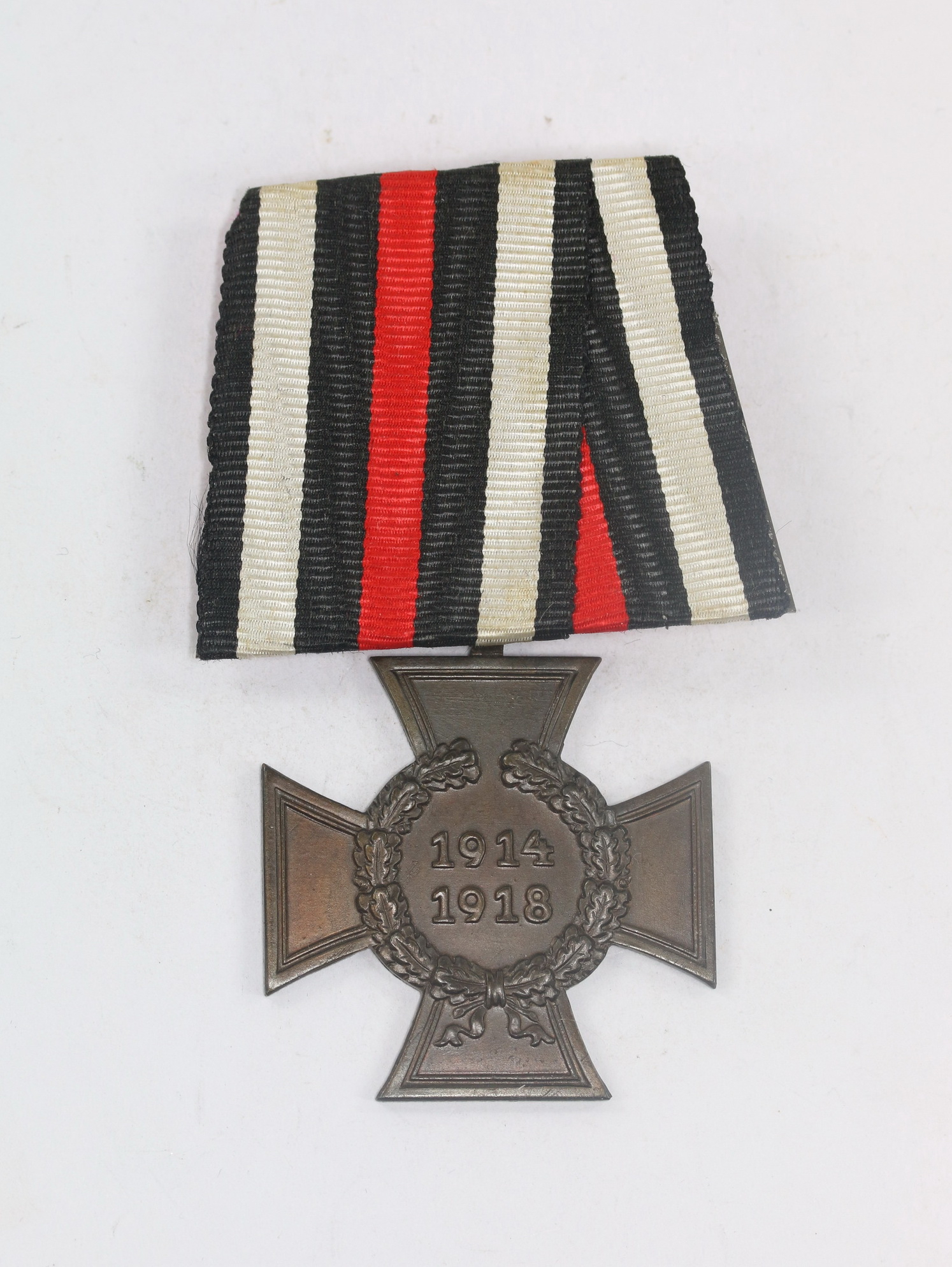 Hindenburg Cross for Non-Combatants. Maker R.V. 25 Pforzheim, Court Mount.  – Bild 1