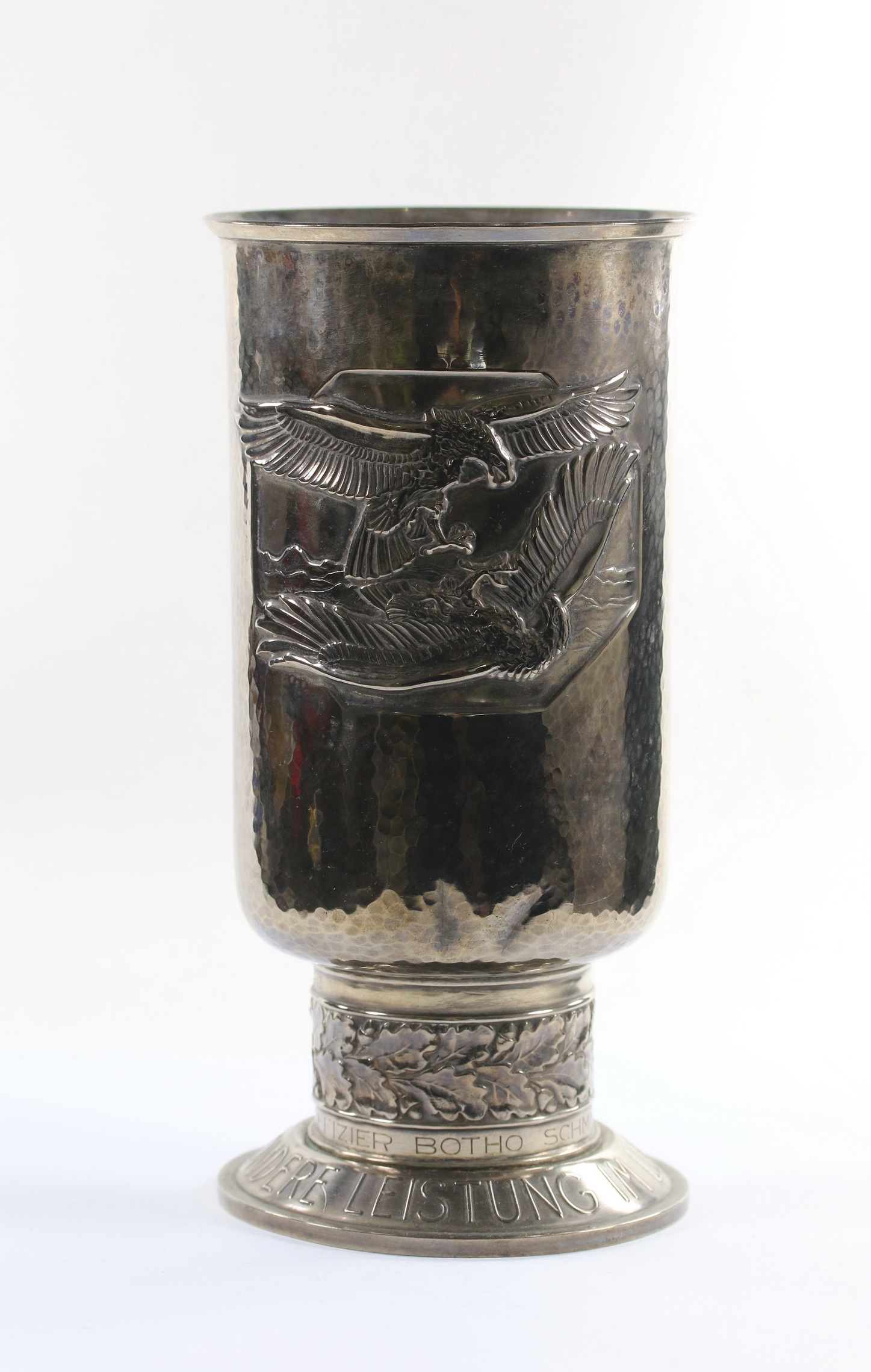 Luftwaffe Honour Goblet for Achievement in Aerial Warfare. Botho Schmischke (K.G.6). – Bild 1