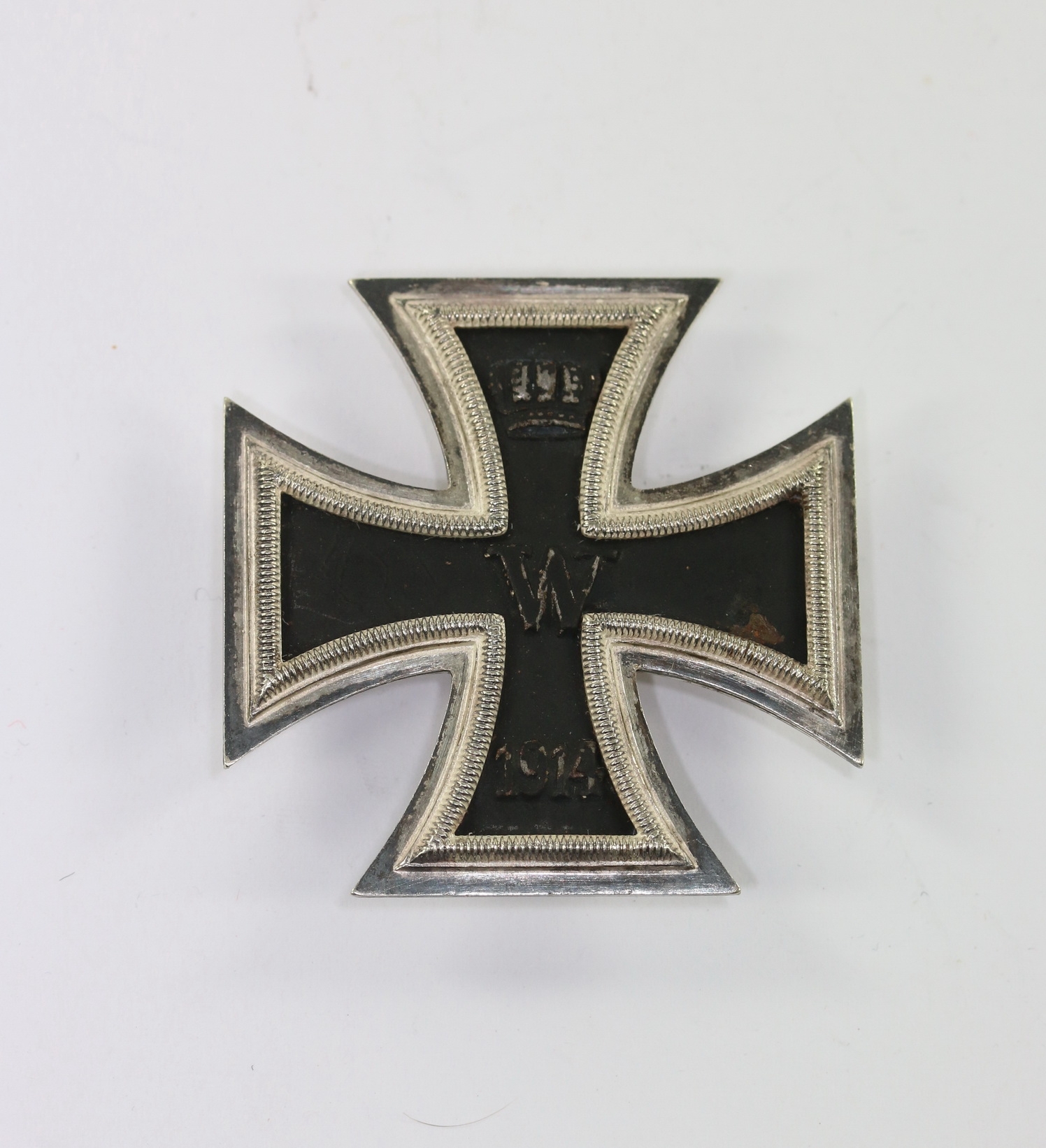 Iron Cross 1st Class 1914 in the Pattern von 1939. Maker L/54. – Bild 1
