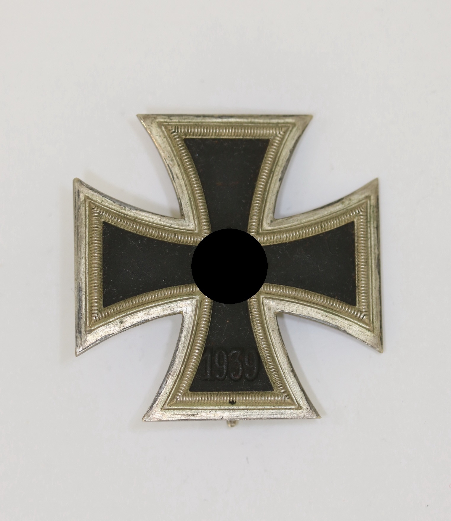 eisernes_kreuz_1 Iron Cross 1st Class 1939. Type Arbeitsgemeinschaft für Heeresbedarf in der Graveur & Ziselierinnung, Berlin – Bild 1