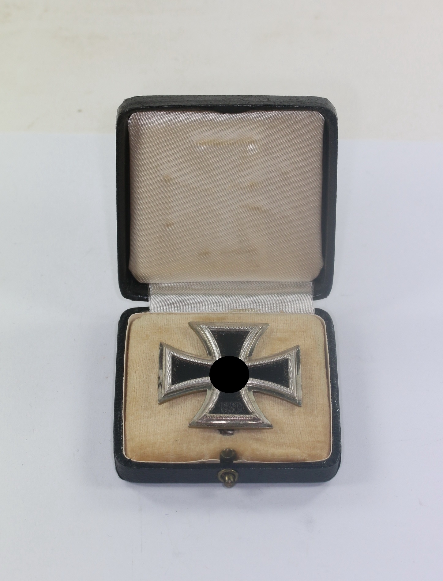 eisernes_kreuz_1 Cased Iron Cross 1st Class 1939. Type Friedrich Orth, Non-magnetic. – Bild 1