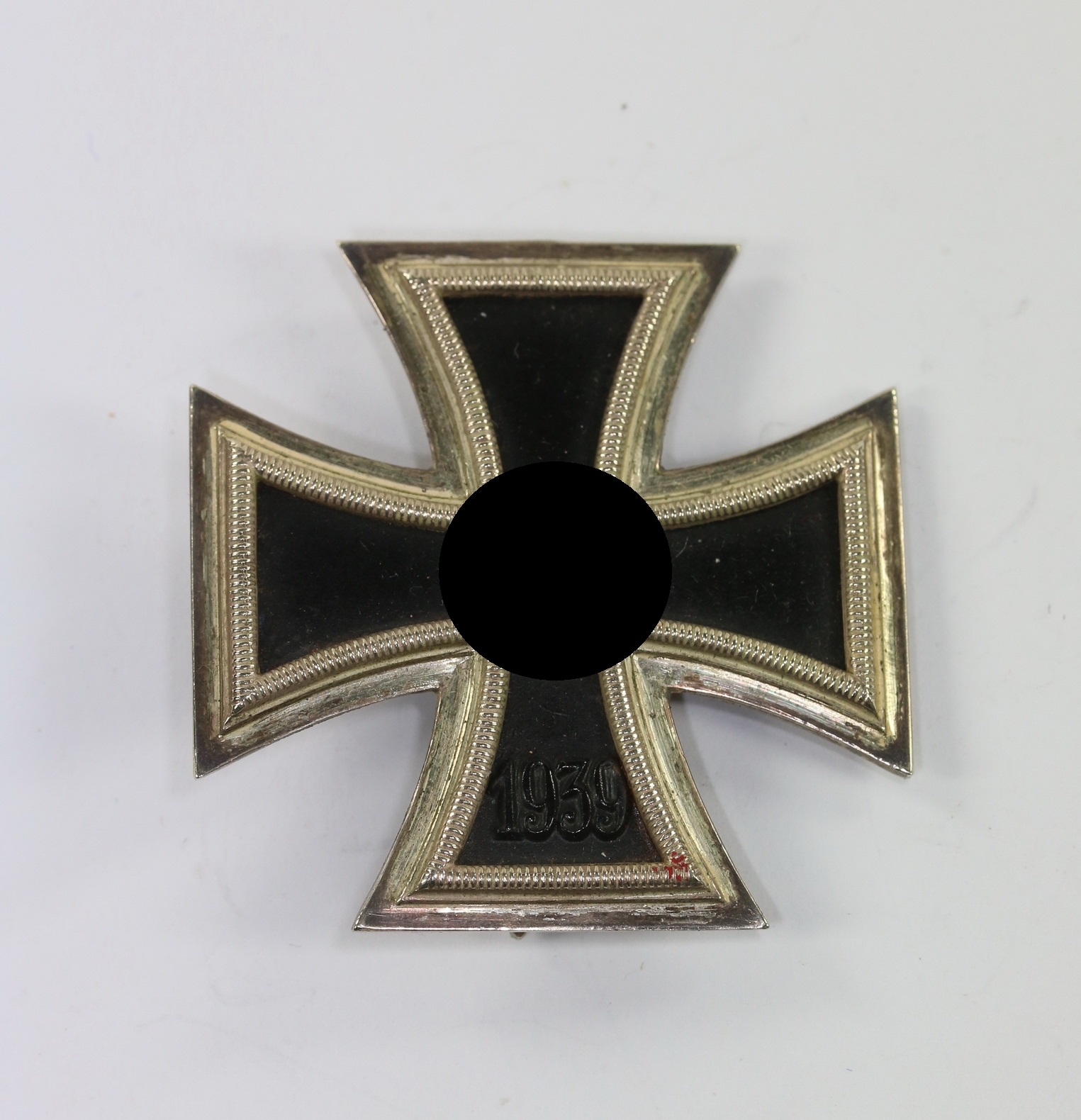 Iron Cross 1st Class 1939 with Engraving. Maker 26. – Bild 1