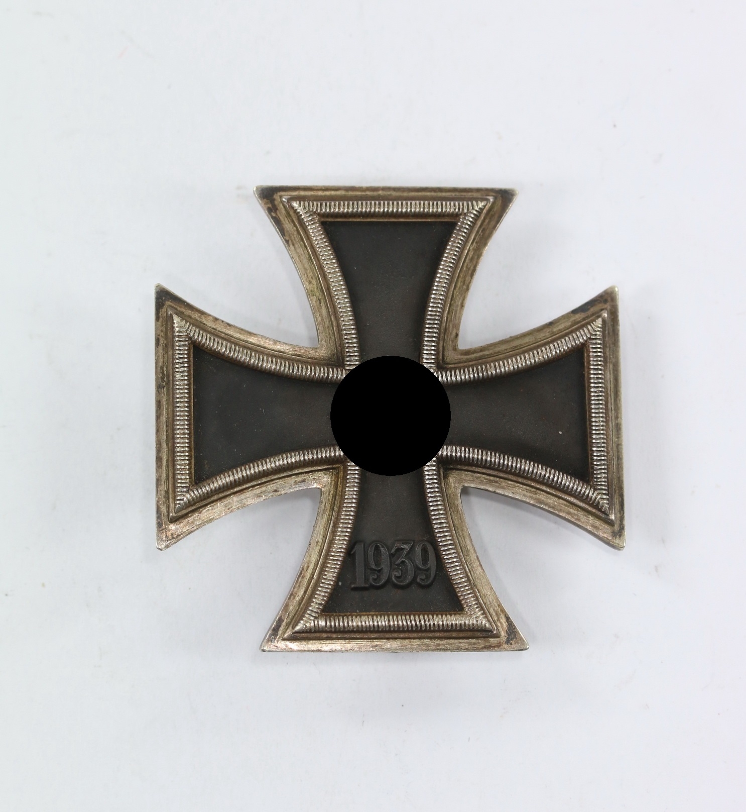 Eisernes Kreuz 1. Klasse 1939, Hst. L/50 – Bild 1